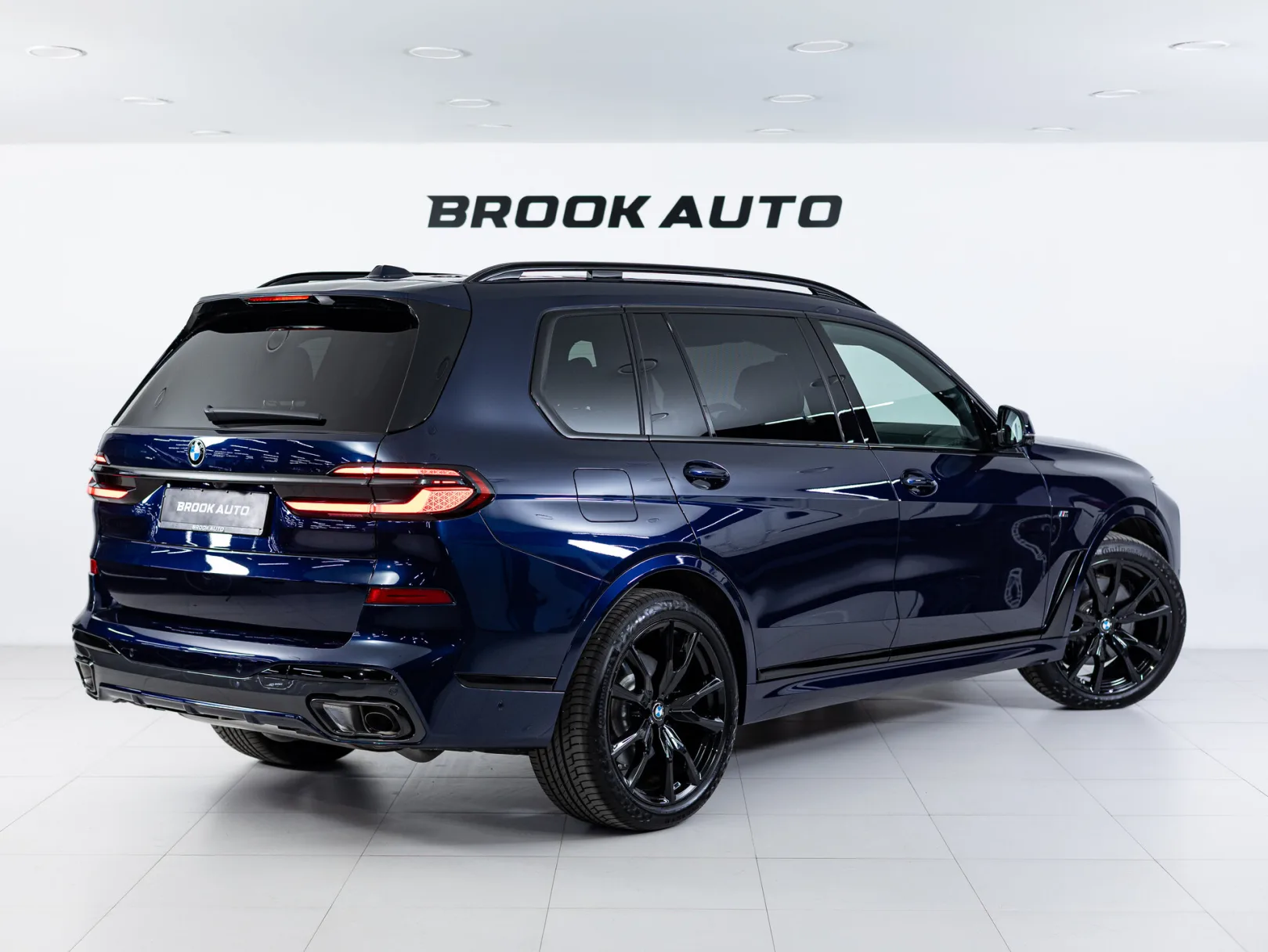 BMW X7 xDrive40d M Sport Pro I (G07) Рестайлинг, 2025 — экстерьер, фото 4