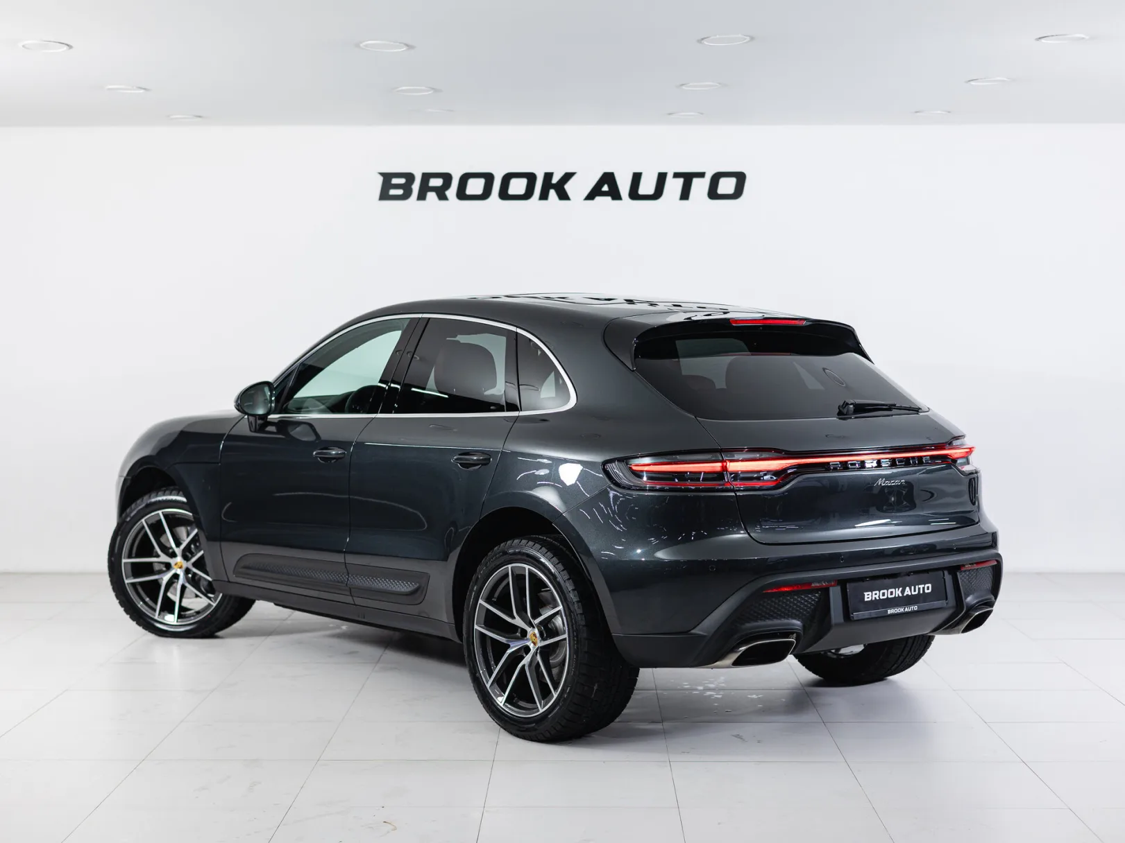 Porsche Macan Базовая I Рестайлинг 2, 2025 — экстерьер, фото 4