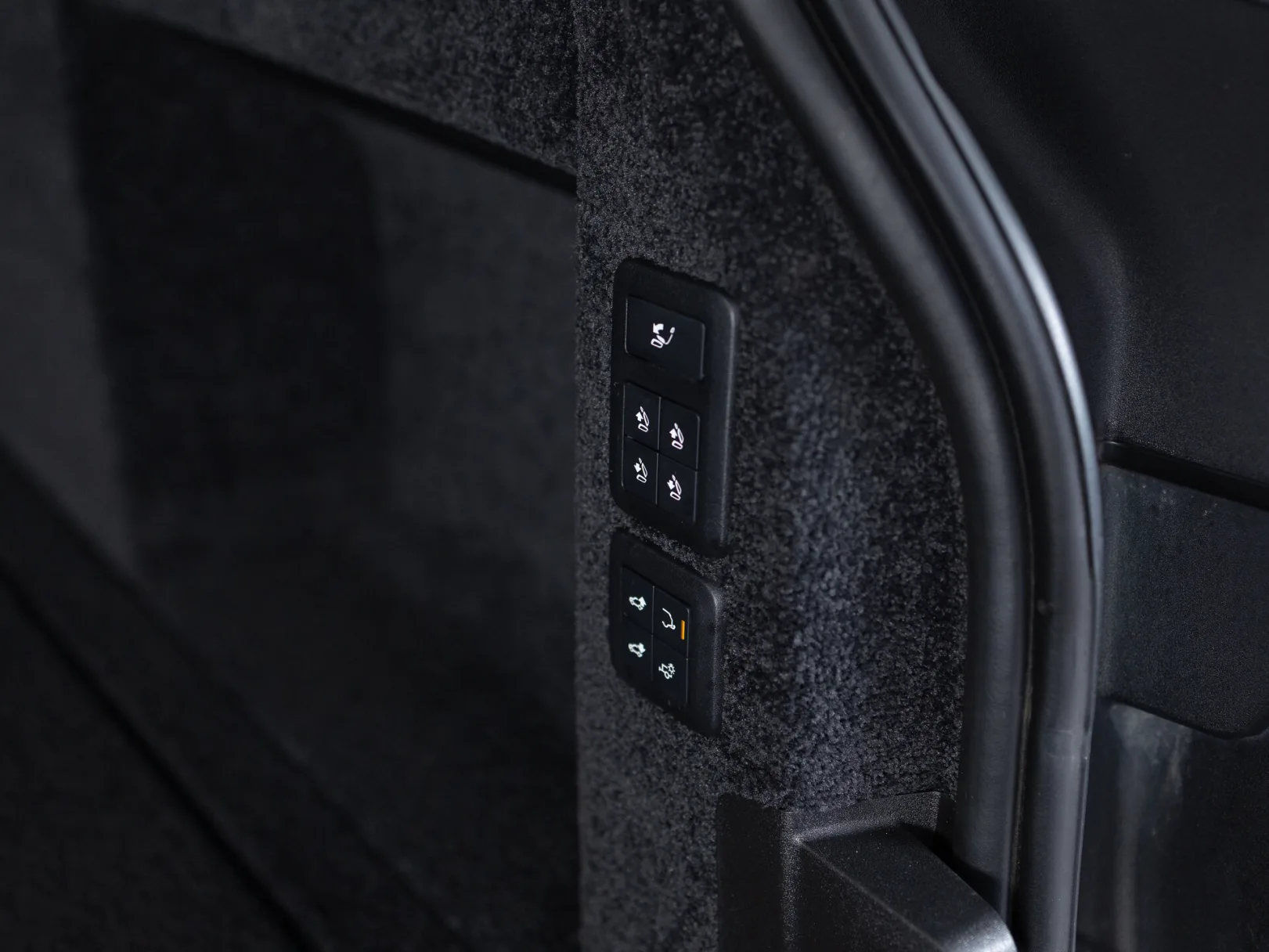 Land Rover Range Rover SVAutobiography Dynamic IV Рестайлинг, 2019 — экстерьер, фото 38