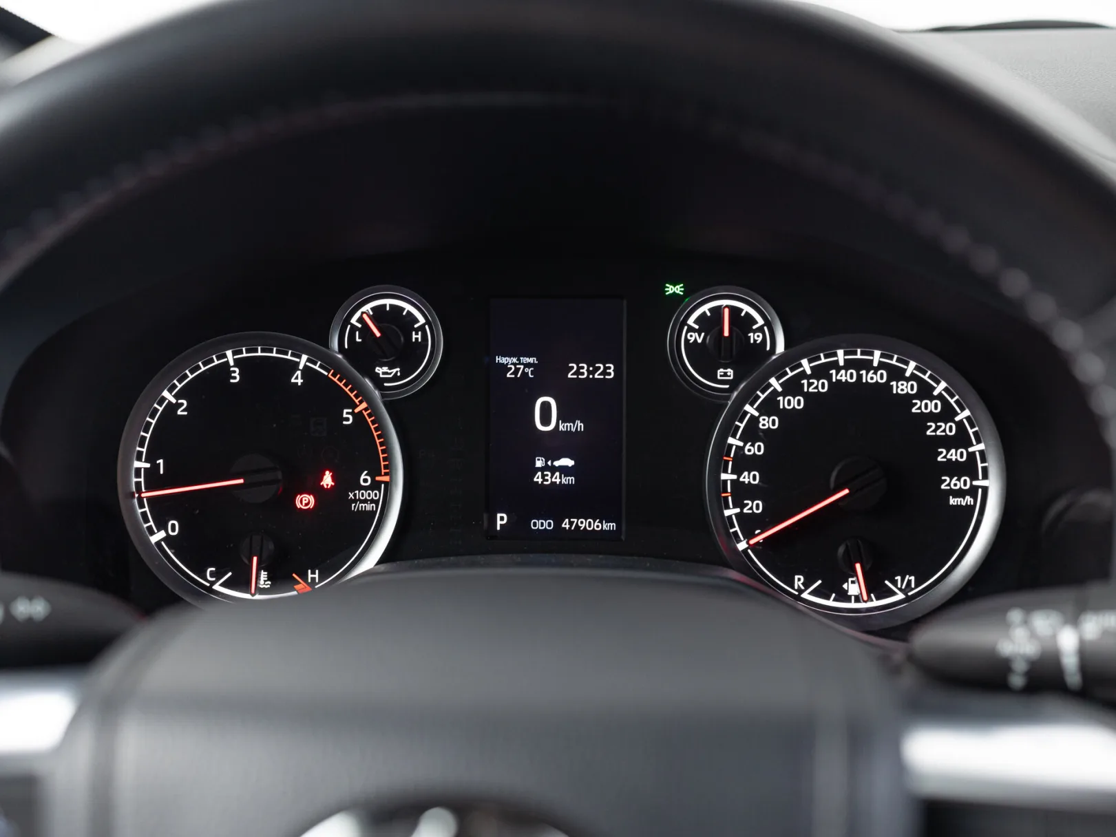 Toyota Land Cruiser GXR 300 Series, 2022 — экстерьер, фото 14