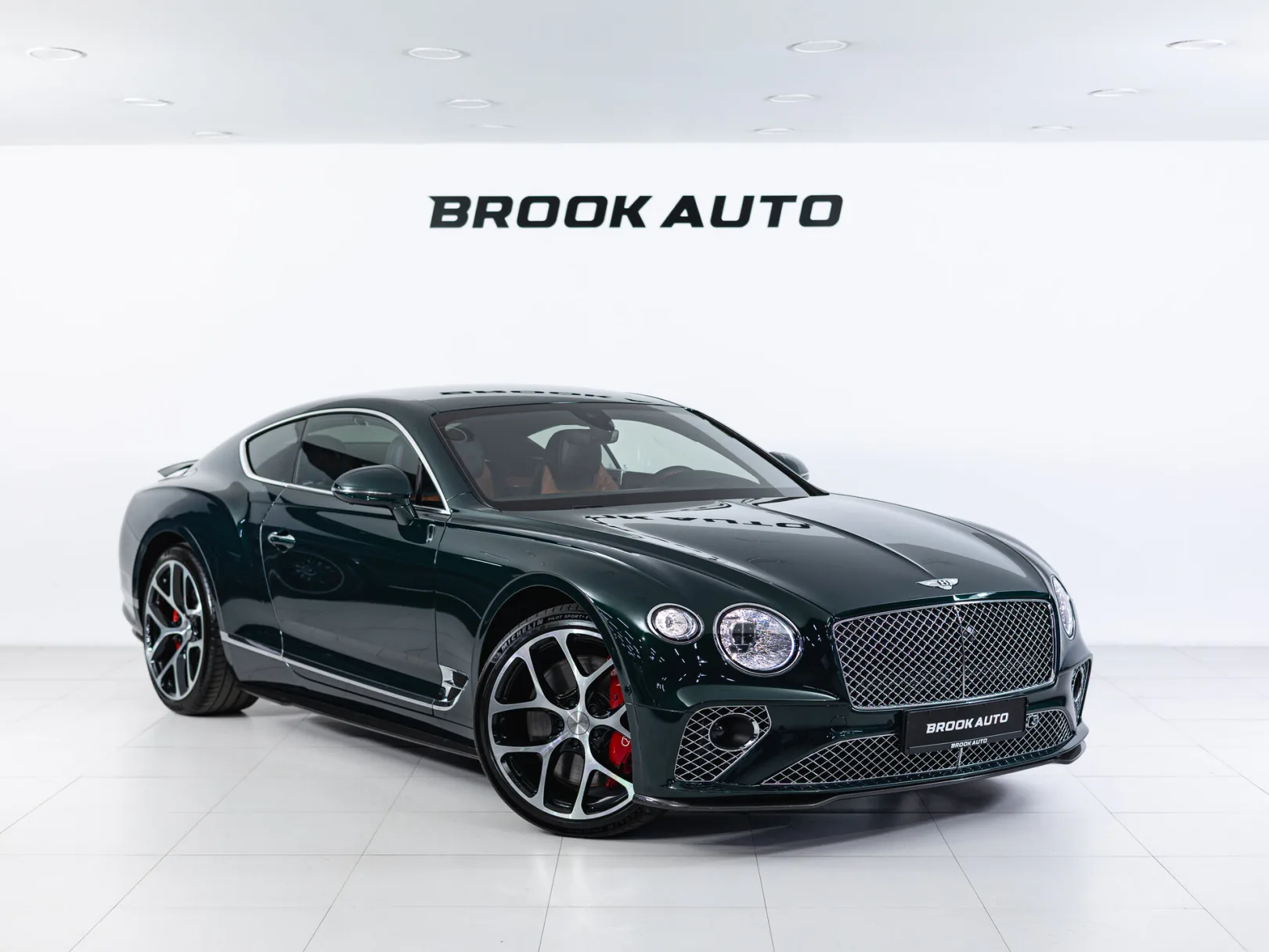 Bentley Continental GT III, 2021 — экстерьер, фото 3