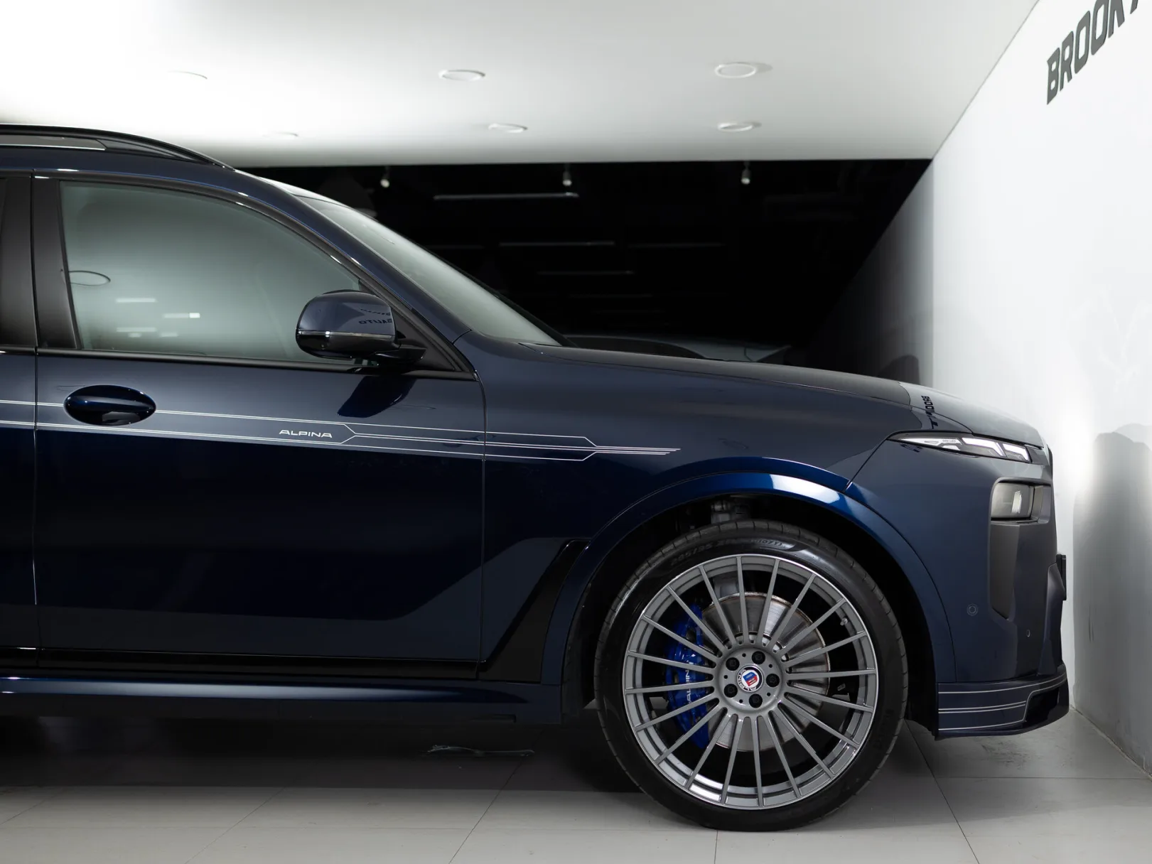 Alpina XB7 Allrad G07 Рестайлинг, 2022 — экстерьер, фото 40