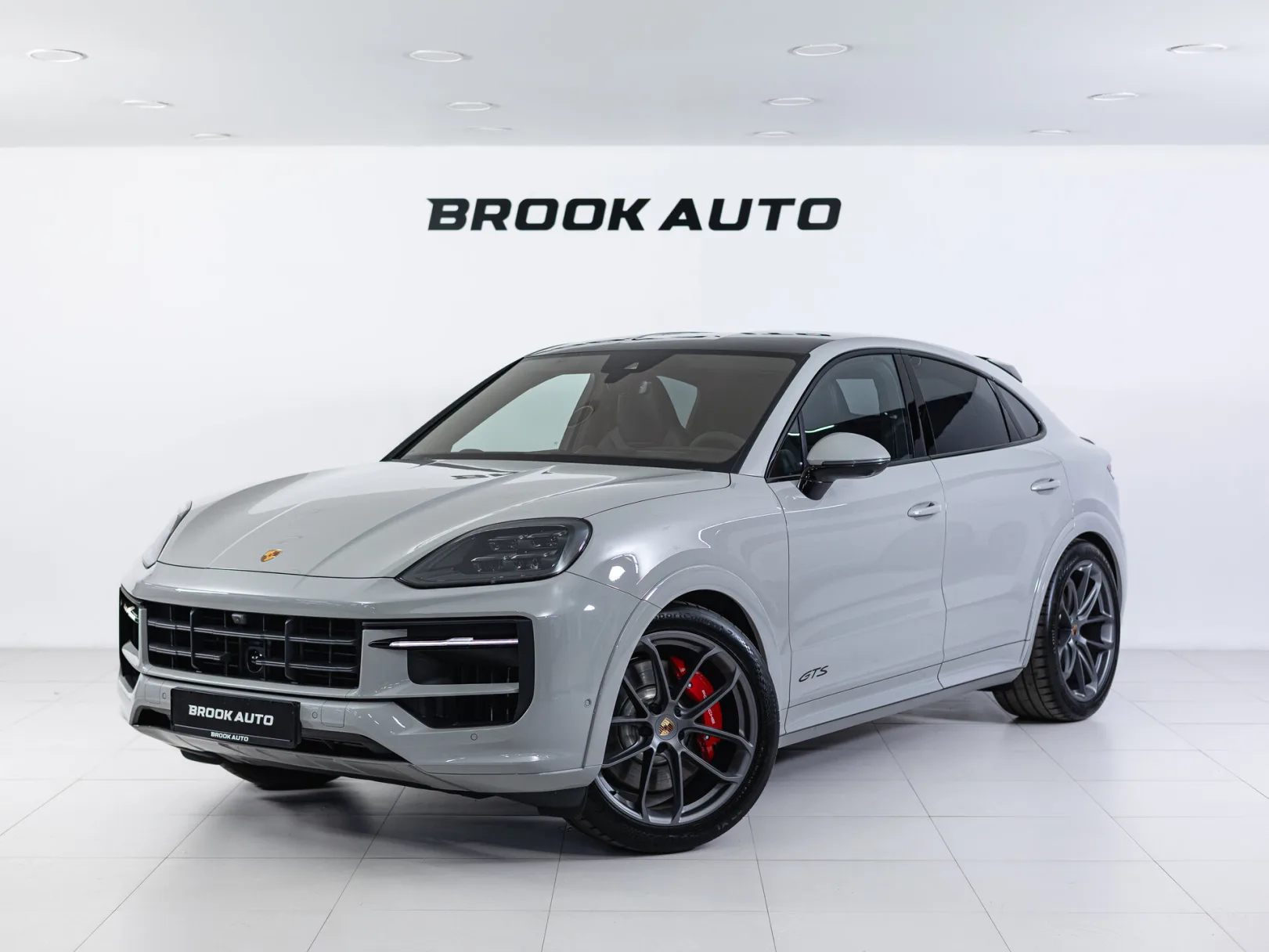 Porsche Cayenne GTS Coupé III Рестайлинг, 2025 — экстерьер, фото 1