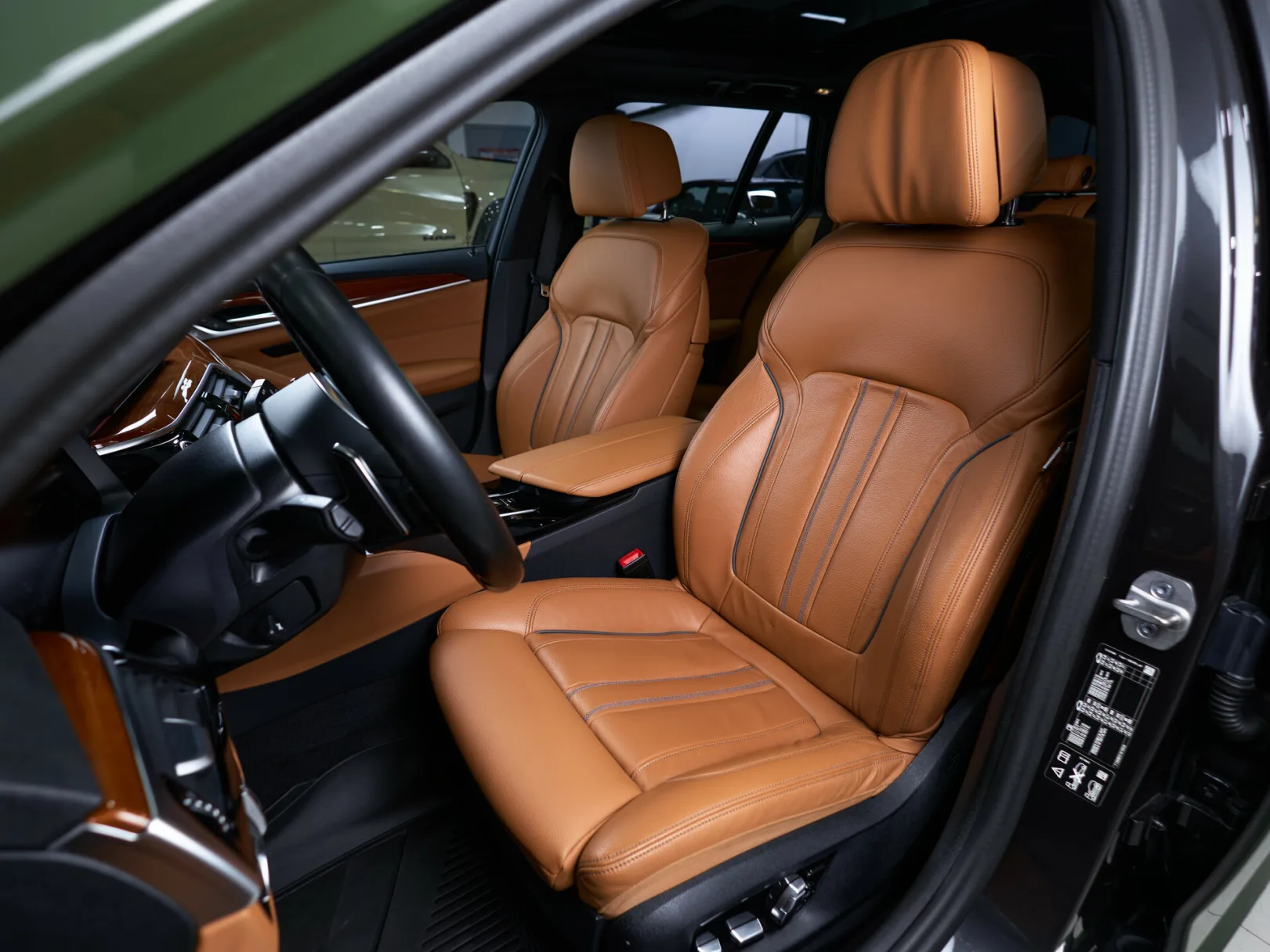 BMW 5 серии VII (G30/G31/G38) Рестайлинг, 2022 — экстерьер, фото 12