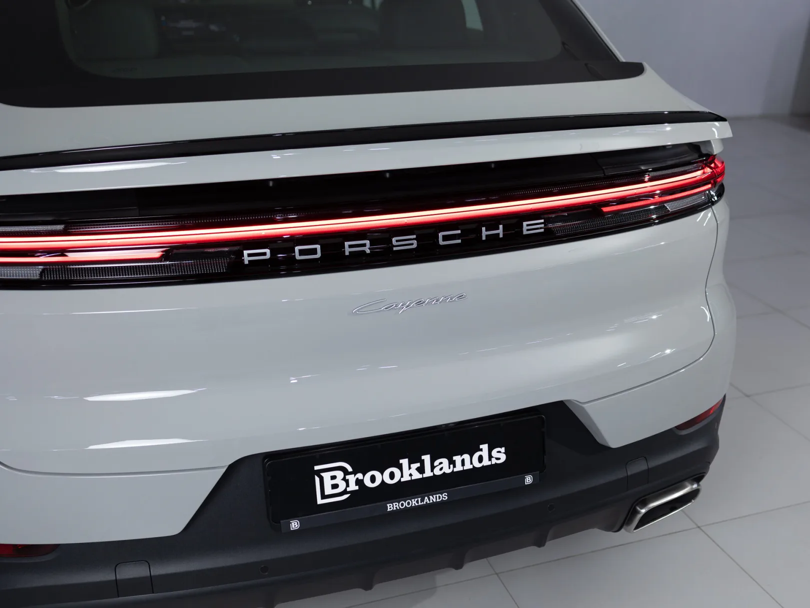 Porsche Cayenne Coupé III Рестайлинг, 2024 — экстерьер, фото 27