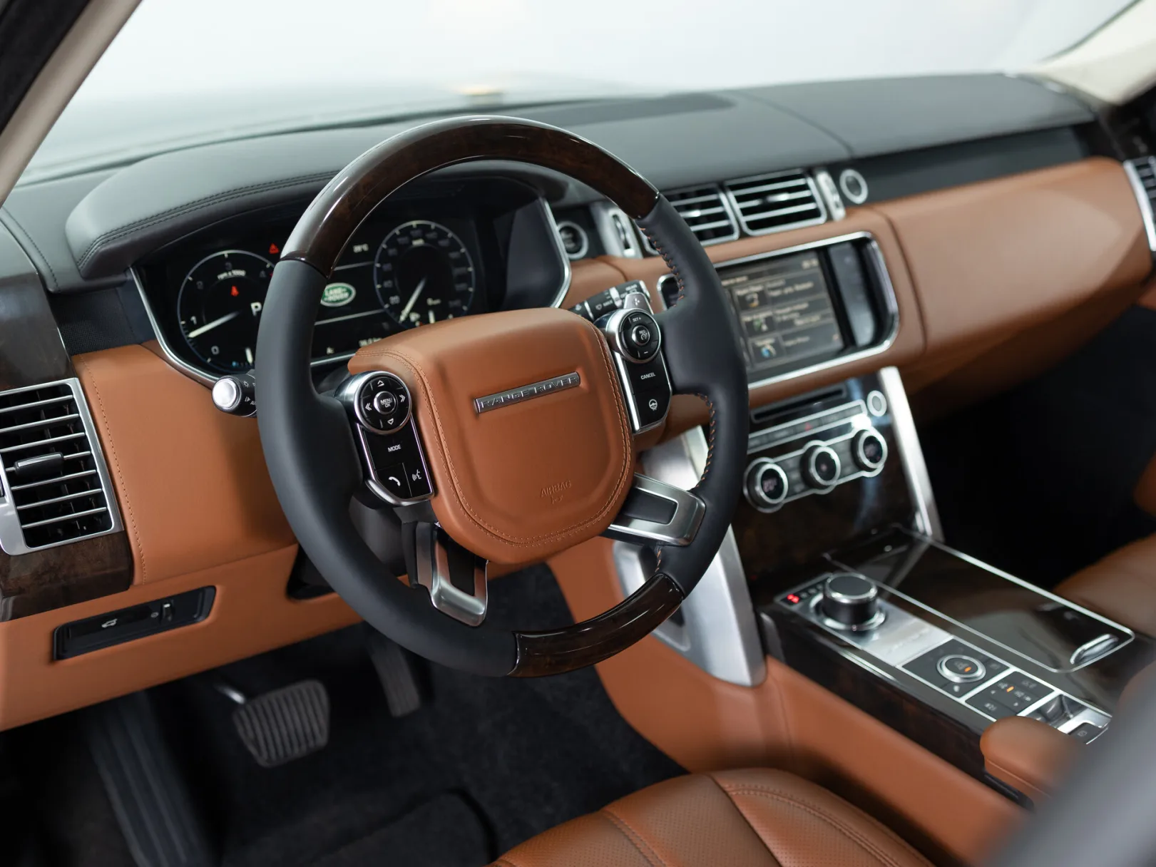 Land Rover Range Rover Autobiography IV, 2015 — экстерьер, фото 9