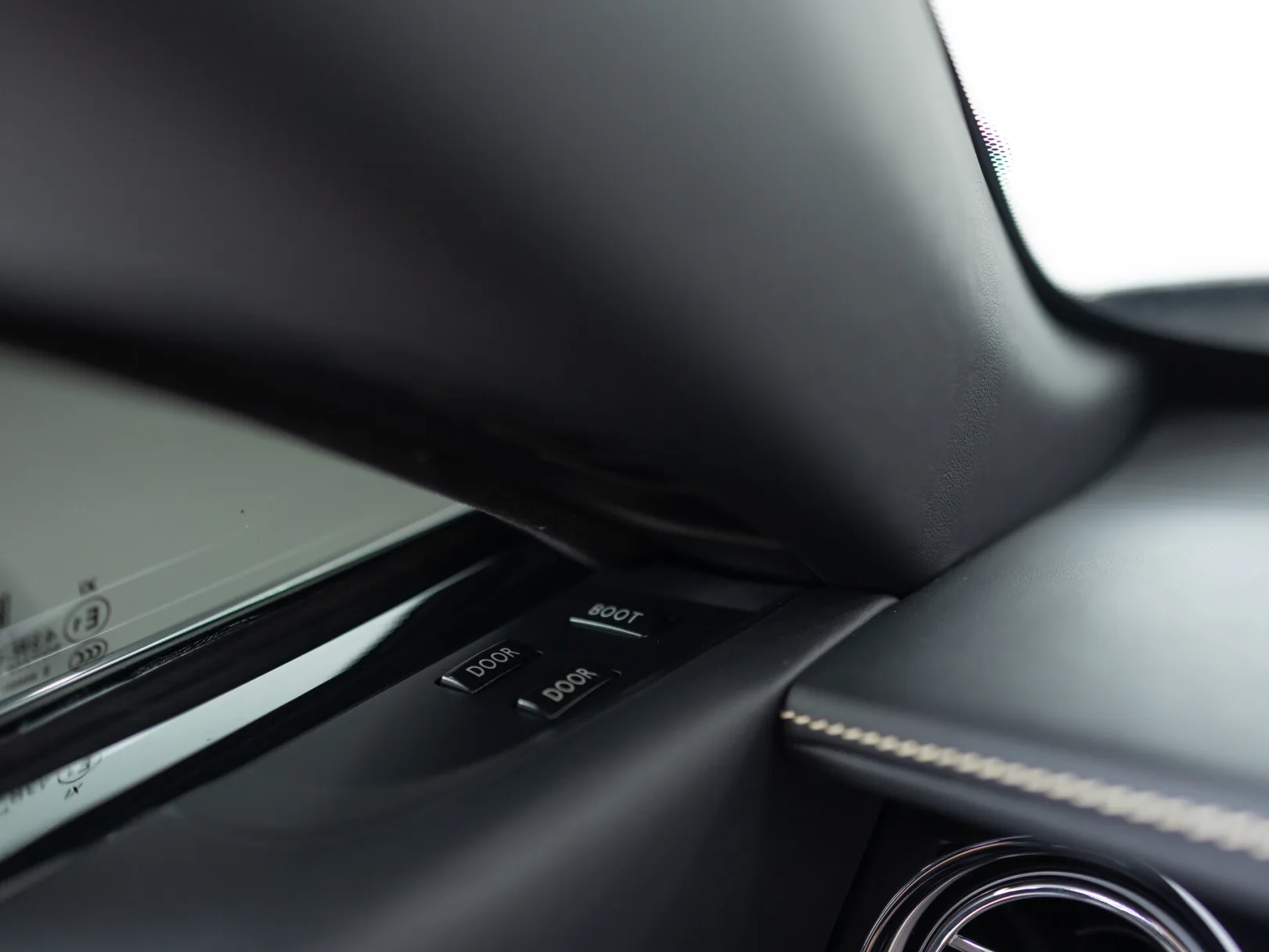 Rolls-Royce Wraith Individual I, 2017 — экстерьер, фото 13