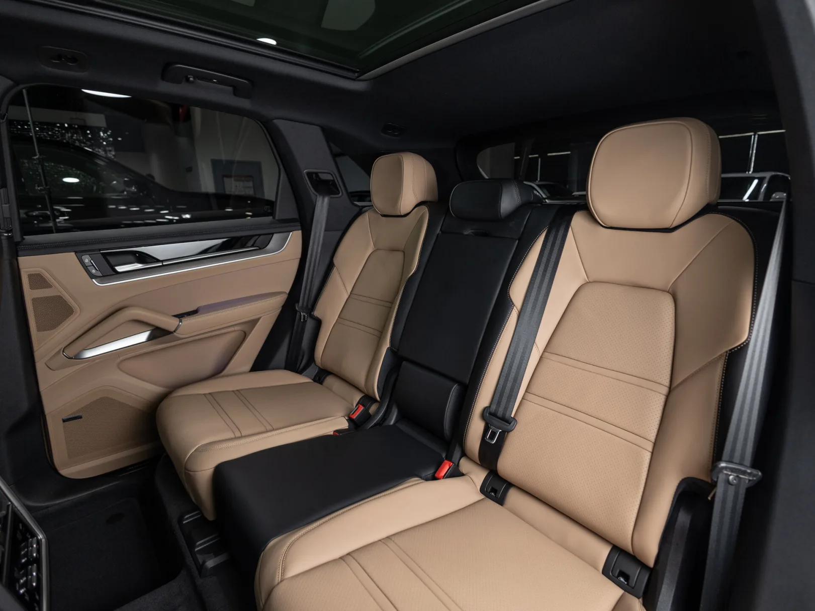 Porsche Cayenne Базовая III Рестайлинг, 2026 — экстерьер, фото 32