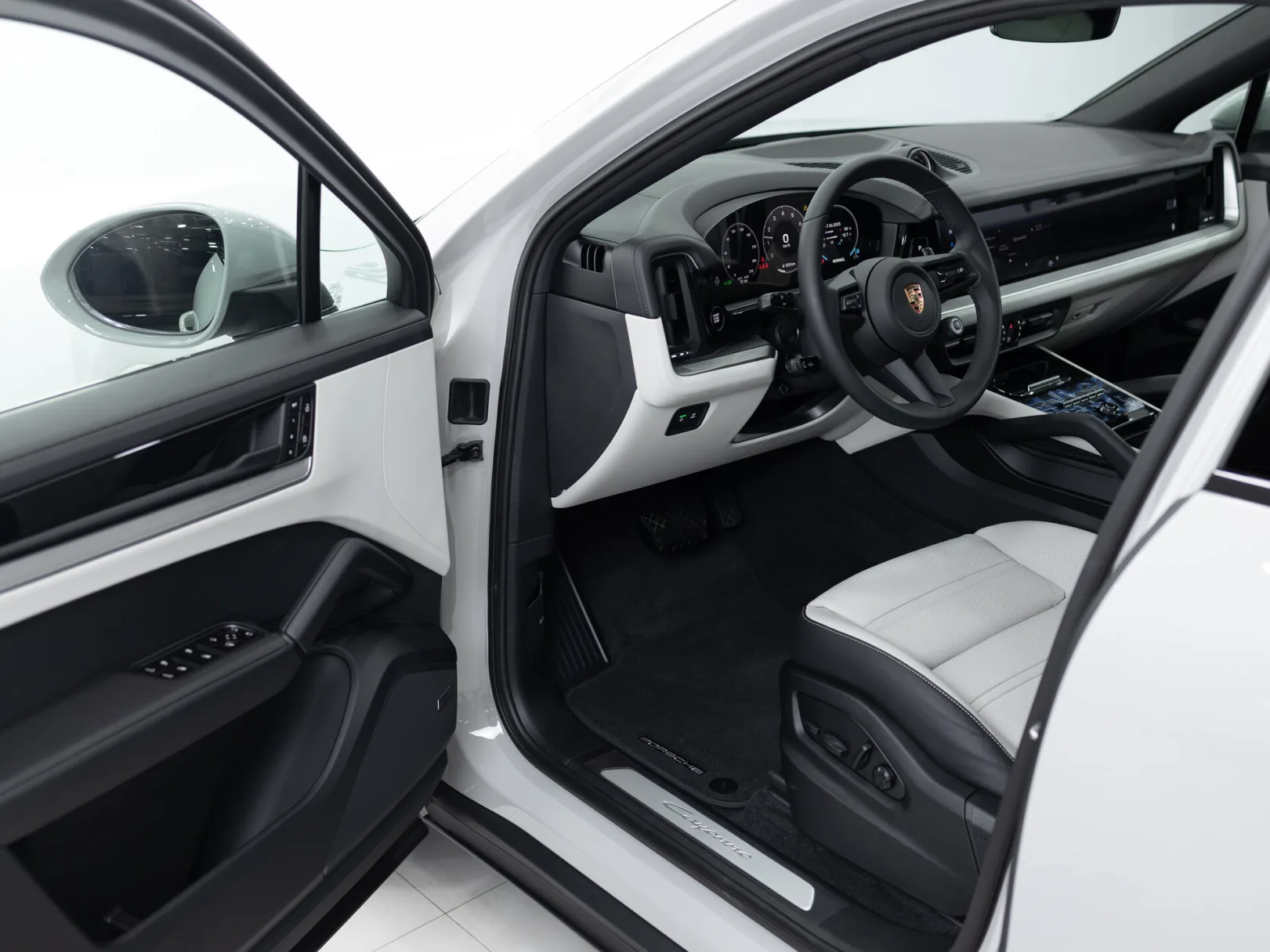 Porsche Cayenne Coupé III Рестайлинг, 2025 — экстерьер, фото 7