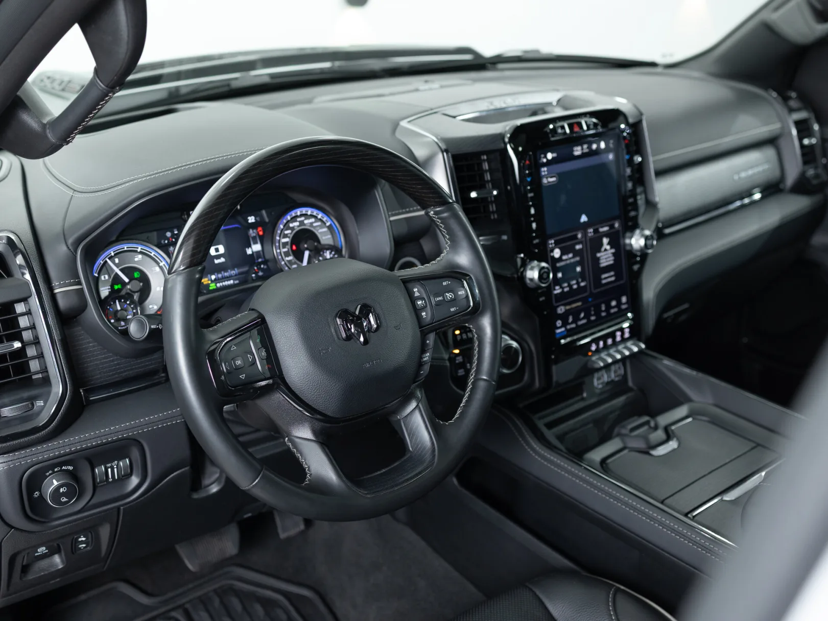 Ram 1500 Limited V, 2022 — экстерьер, фото 9