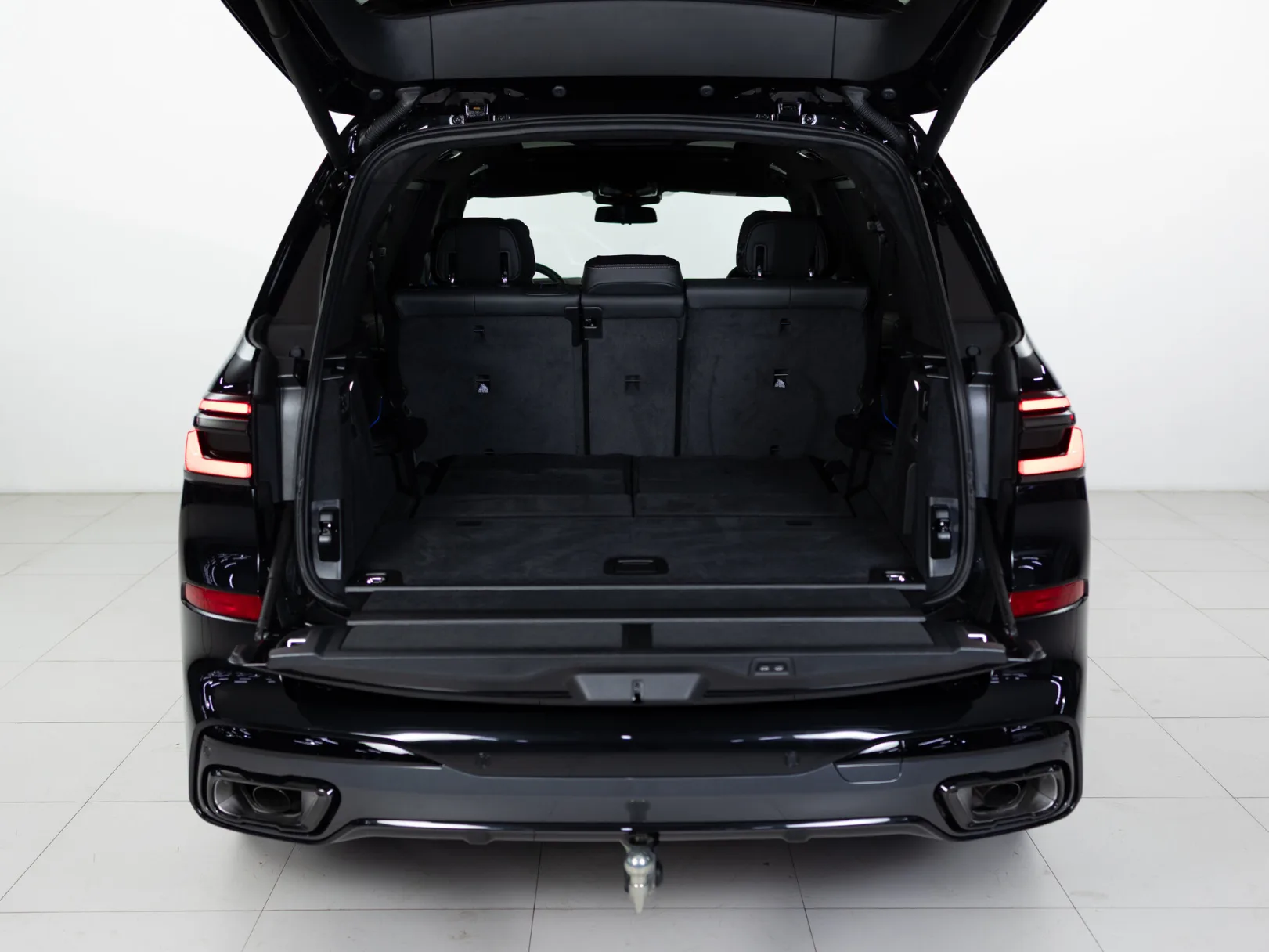 BMW X7 xDrive40d M Sport Pro I (G07) Рестайлинг, 2025 — экстерьер, фото 30
