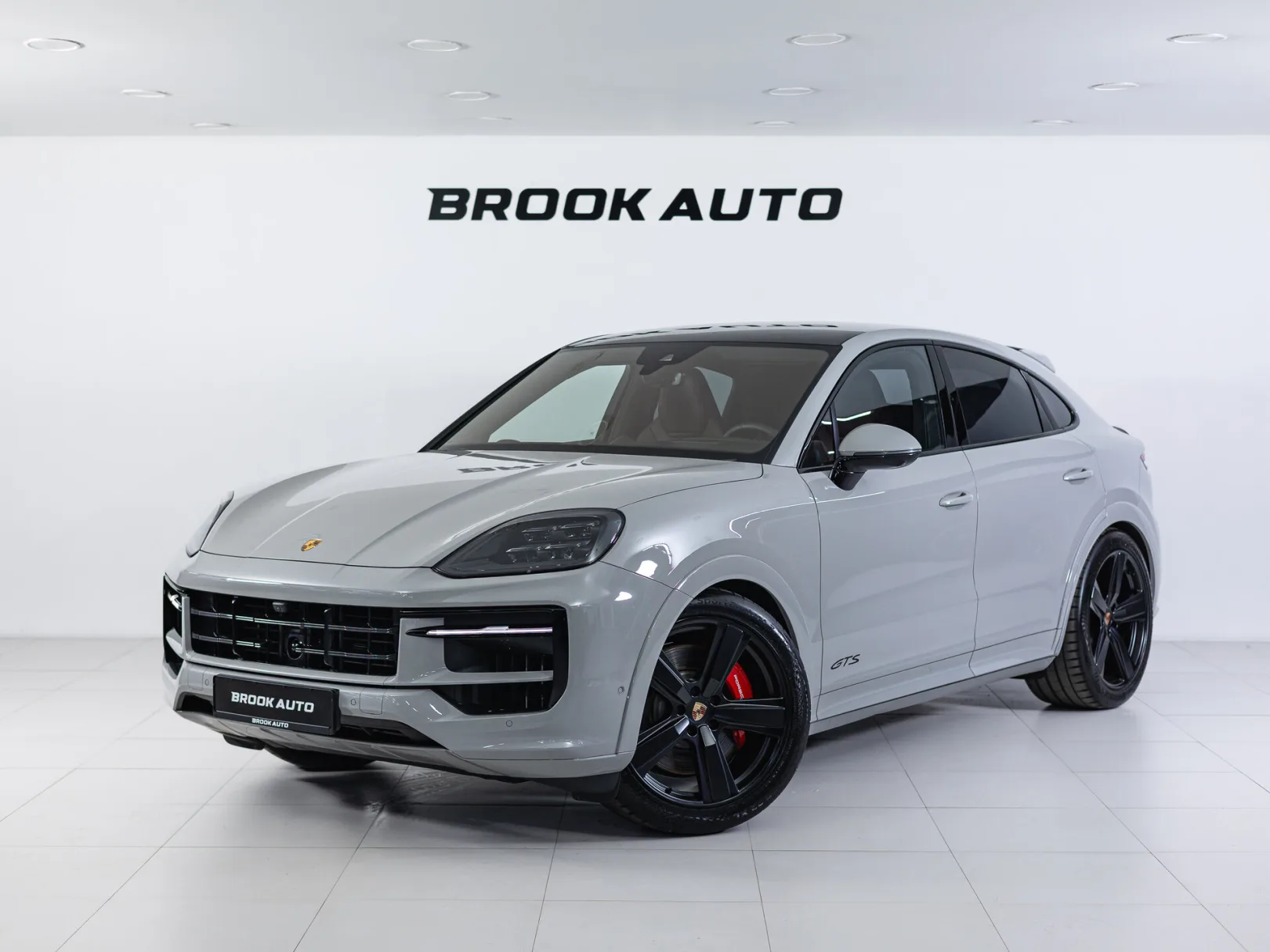 Porsche Cayenne GTS Coupé III Рестайлинг, 2025 — экстерьер, фото 1