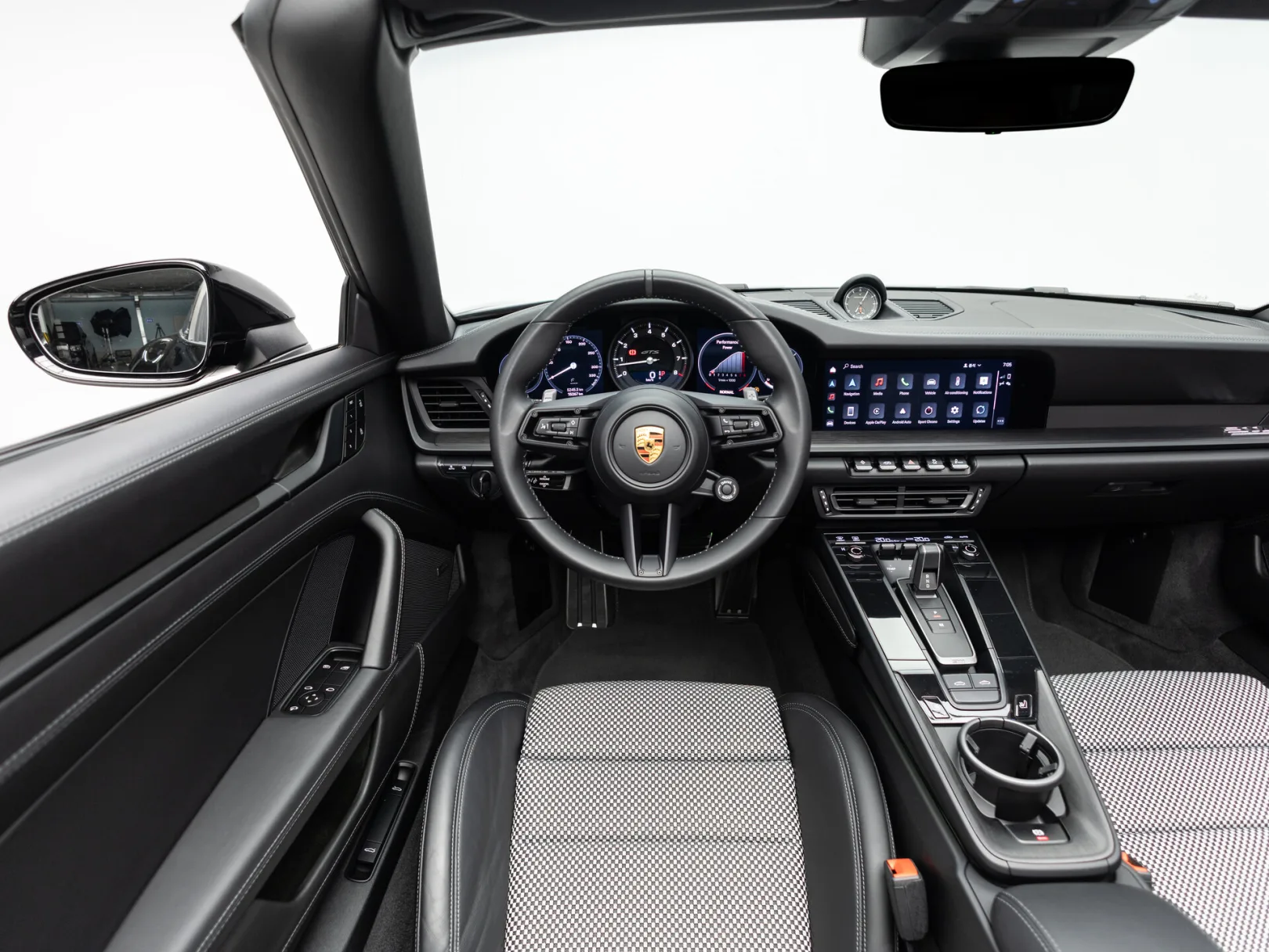 Porsche 911 Edition 50 Years Porsche Design VIII (992), 2022 — экстерьер, фото 18