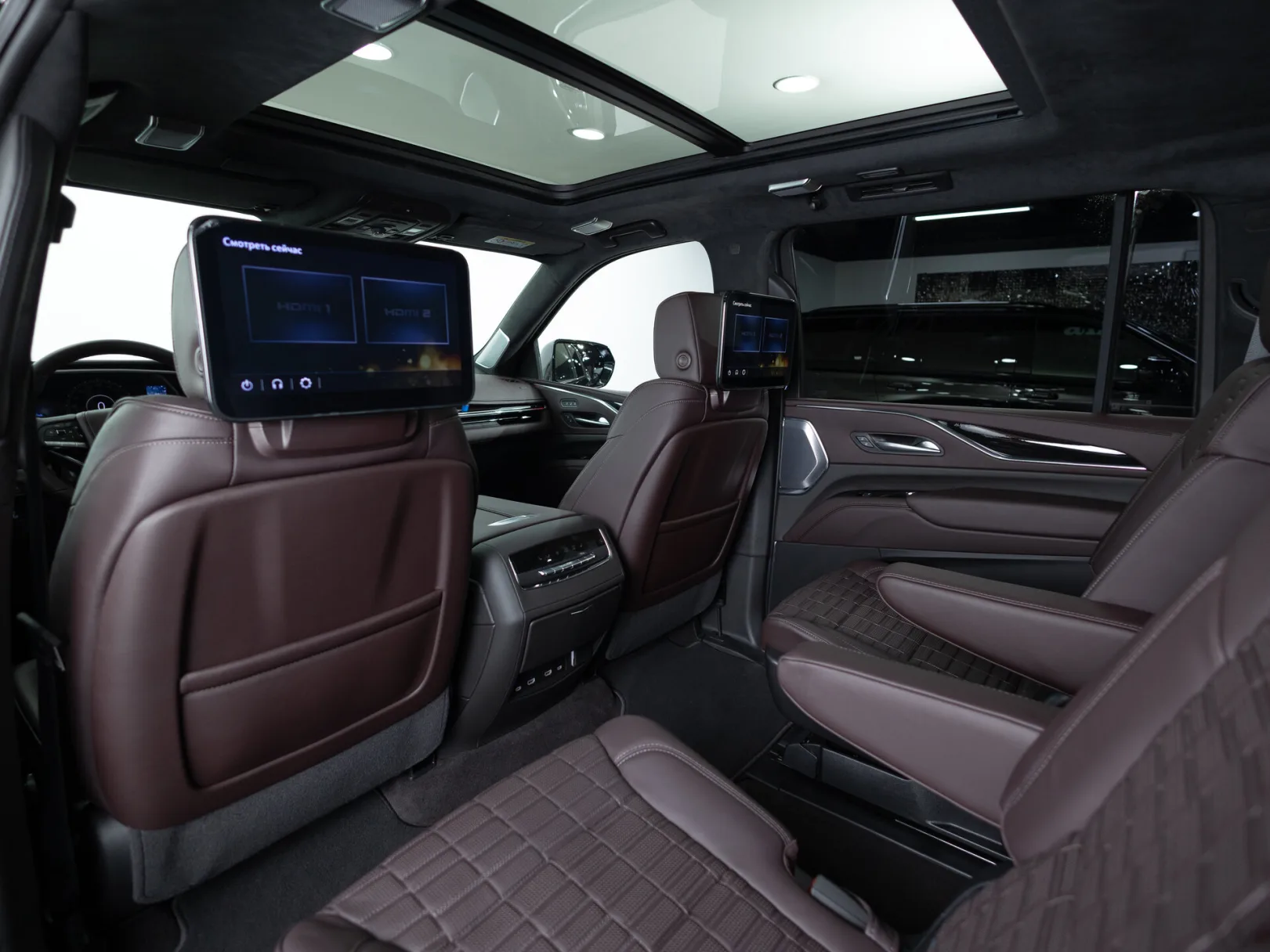 Cadillac Escalade Premium Luxury Platinum ESV V, 2024 — экстерьер, фото 27