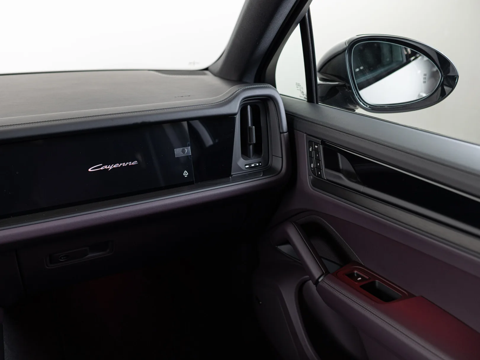 Porsche Cayenne Coupé III Рестайлинг, 2026 — экстерьер, фото 20