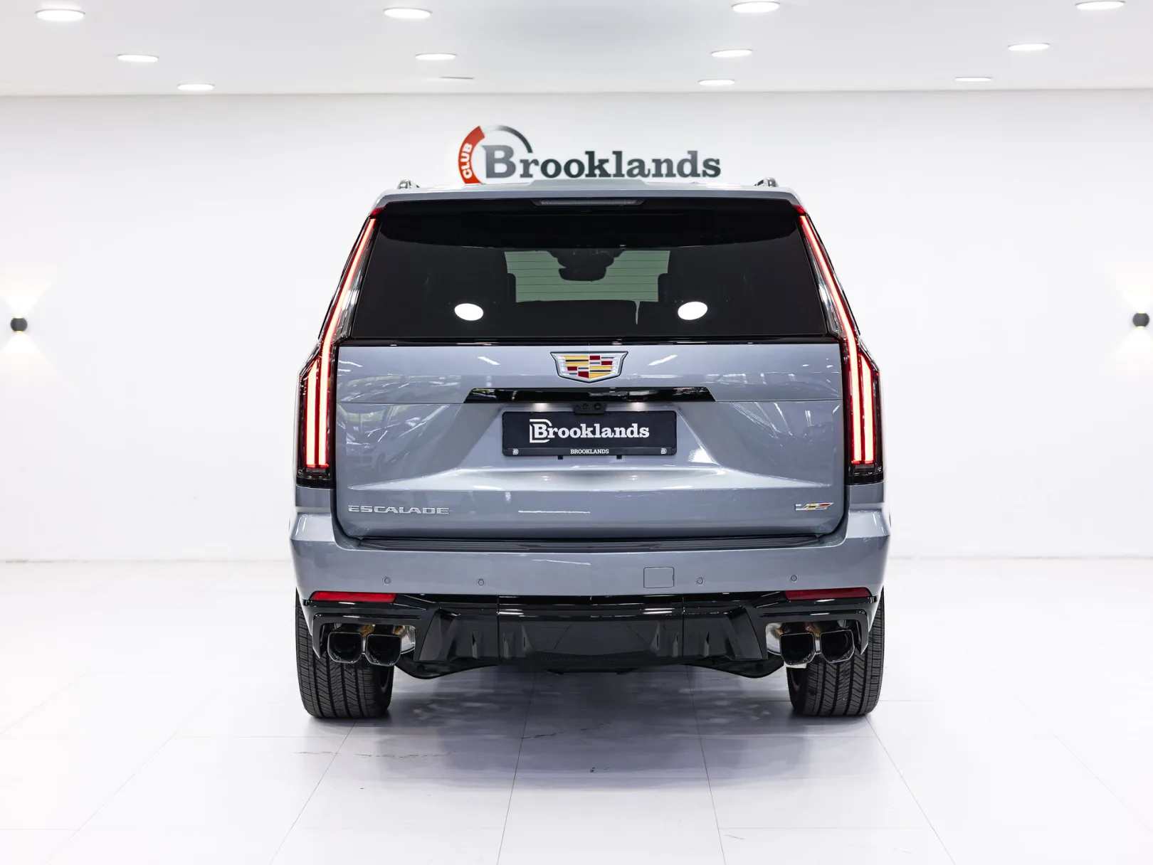 Cadillac Escalade-V V-series I Рестайлинг, 2025 — экстерьер, фото 5