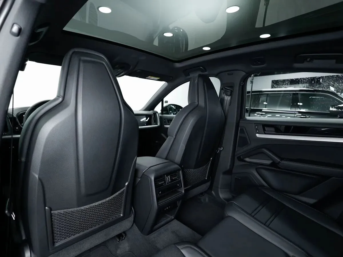 Porsche Cayenne Coupé III Рестайлинг, 2023 — экстерьер, фото 22