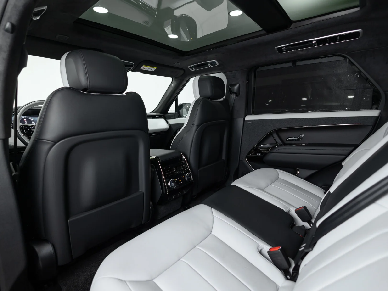 Land Rover Range Rover Sport Autobiography III, 2026 — экстерьер, фото 33