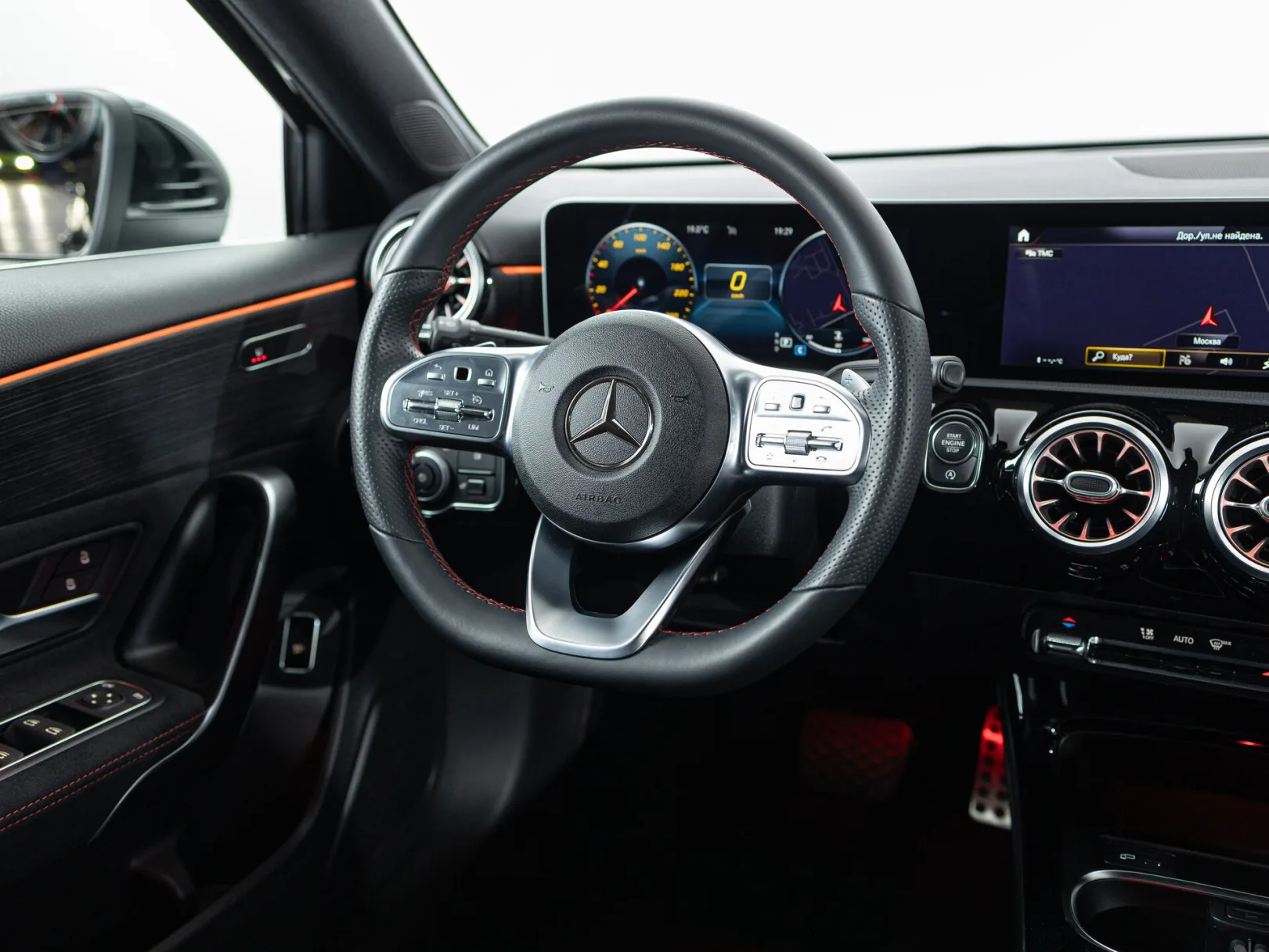Mercedes-Benz A-Класс A 200 Sport IV (W177), 2019 — экстерьер, фото 16