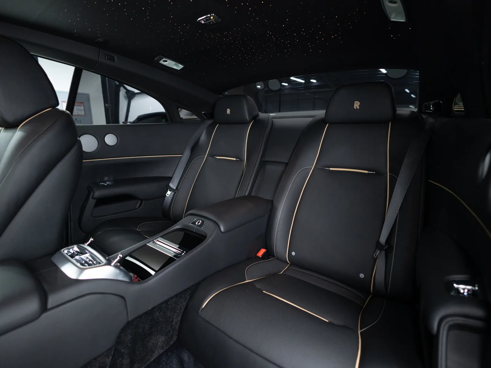 Rolls-Royce Wraith Individual I, 2017 — экстерьер, фото 22
