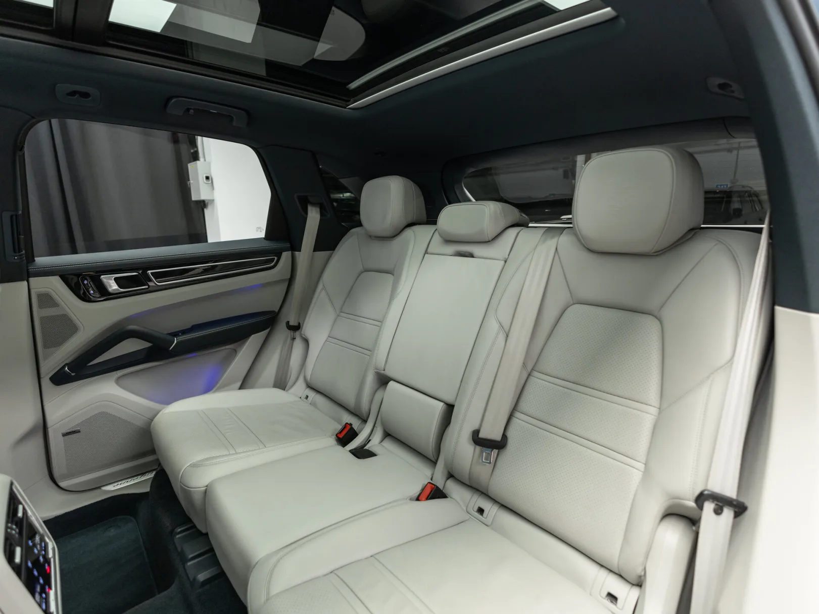 Porsche Cayenne Базовая III, 2019 — экстерьер, фото 26