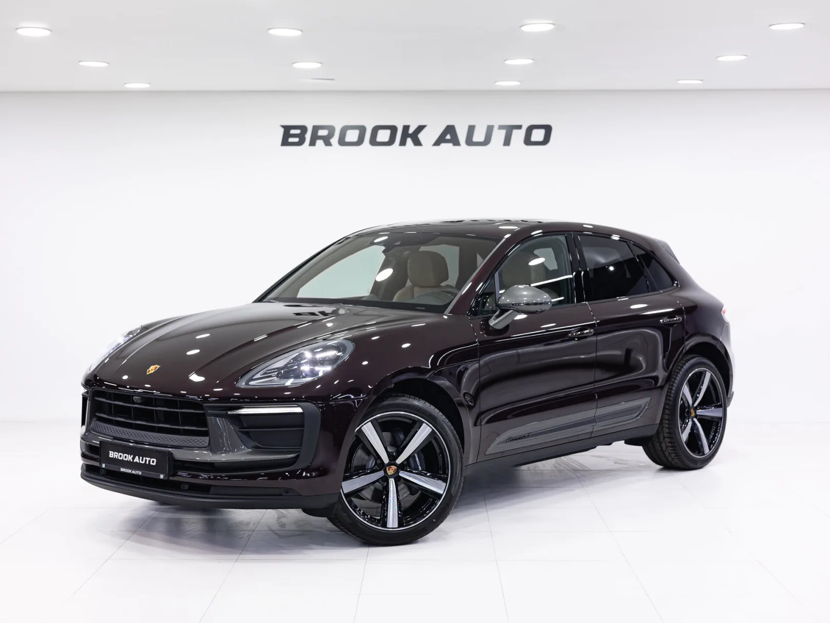 Porsche Macan T I Рестайлинг 2, 2025 — экстерьер, фото 1