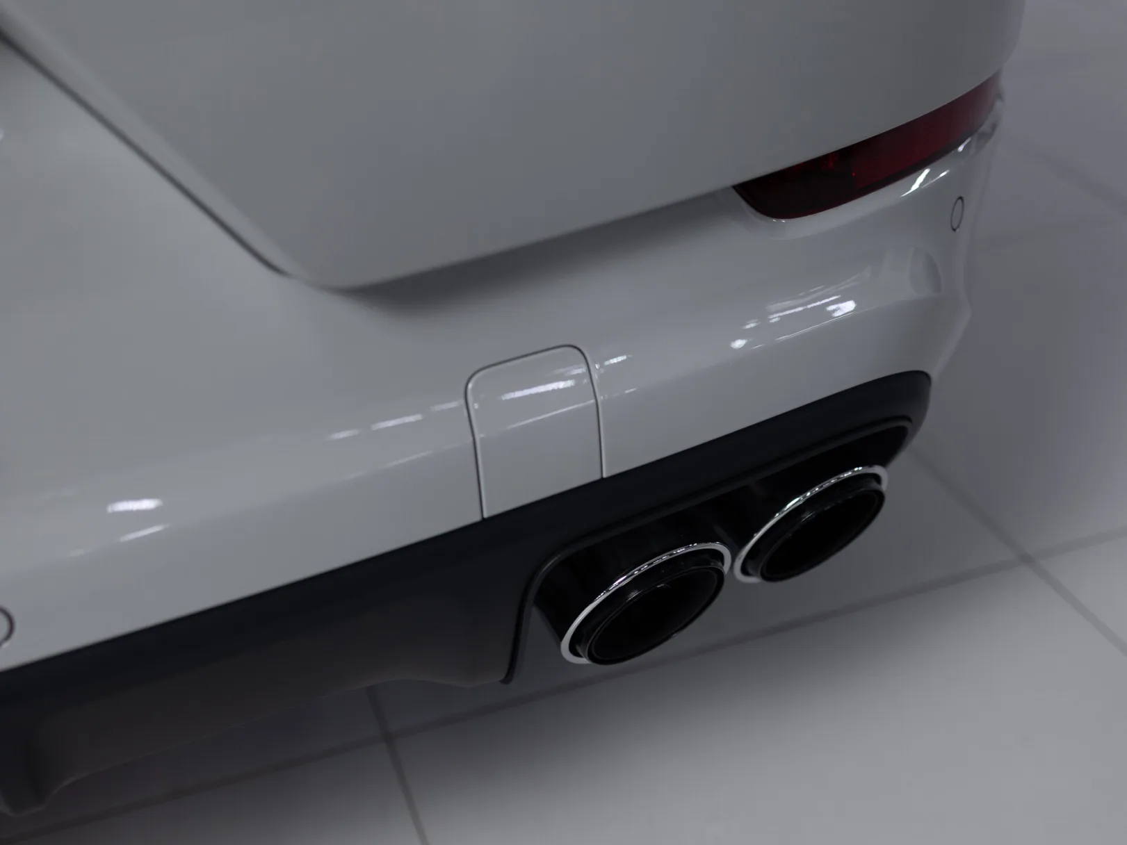 Porsche Cayenne Coupé III Рестайлинг, 2024 — экстерьер, фото 30