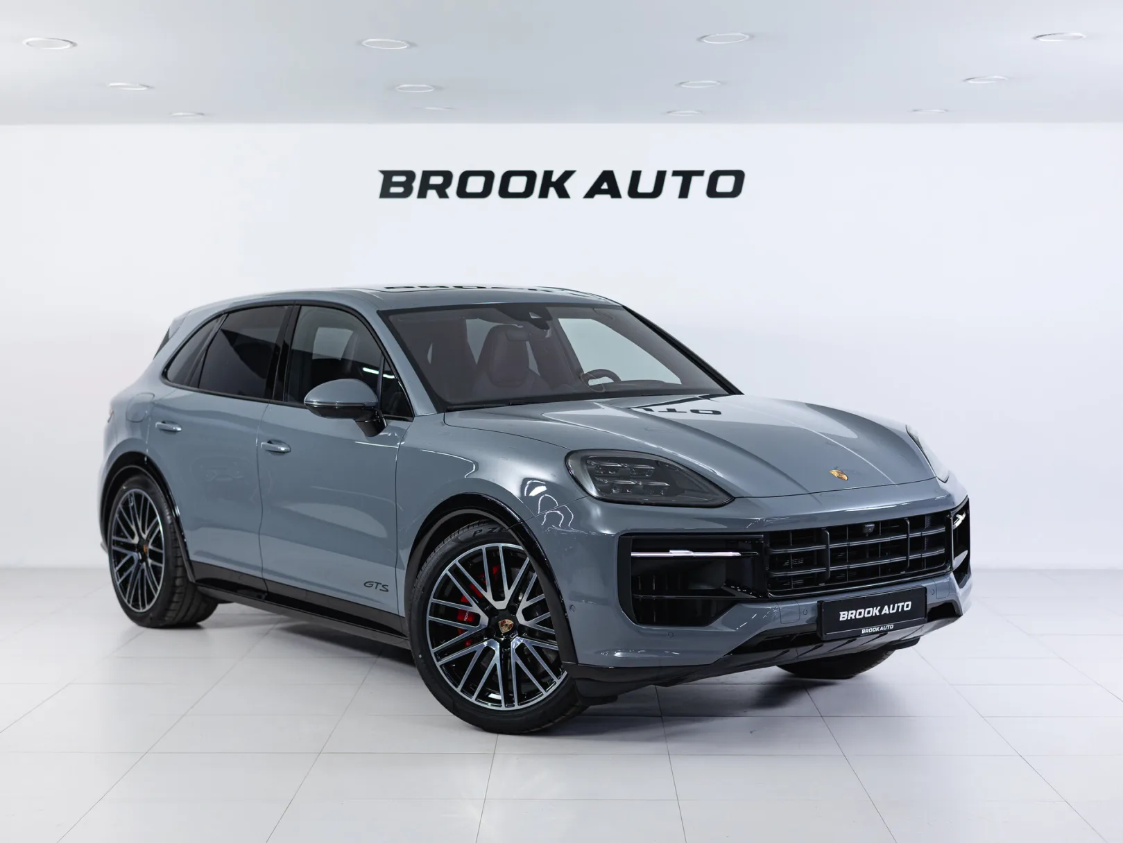 Porsche Cayenne GTS III Рестайлинг, 2025 — экстерьер, фото 3