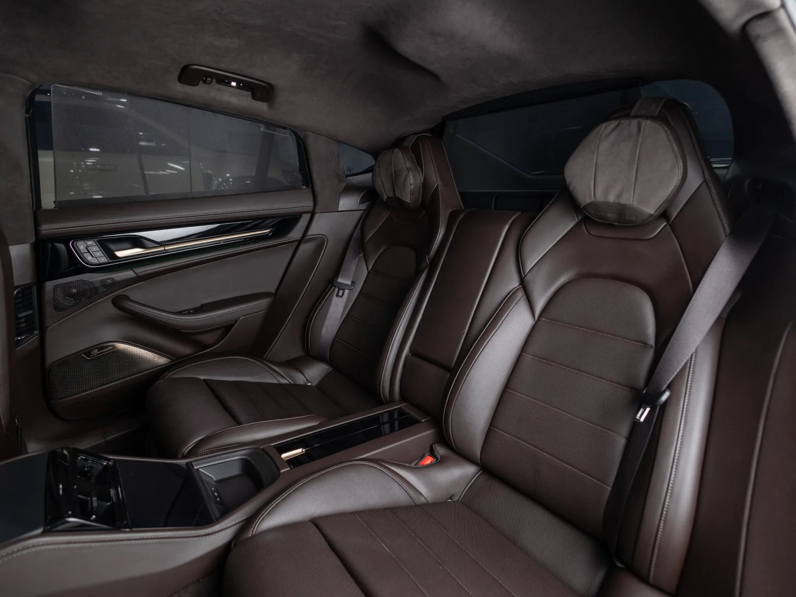 Porsche Panamera Turbo S E-Hybrid III, 2024 — экстерьер, фото 34