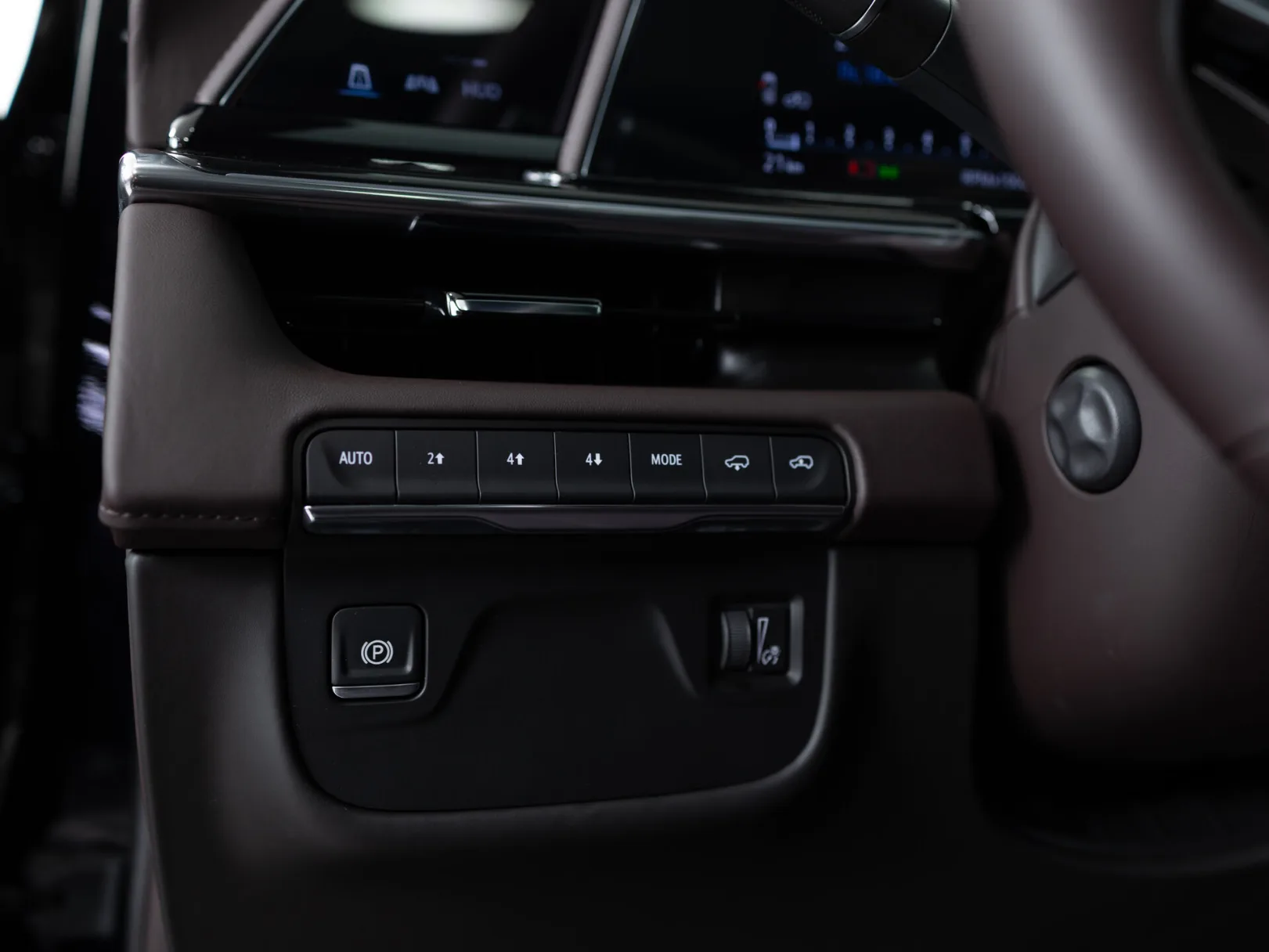 Cadillac Escalade Sport Platinum V, 2024 — экстерьер, фото 13