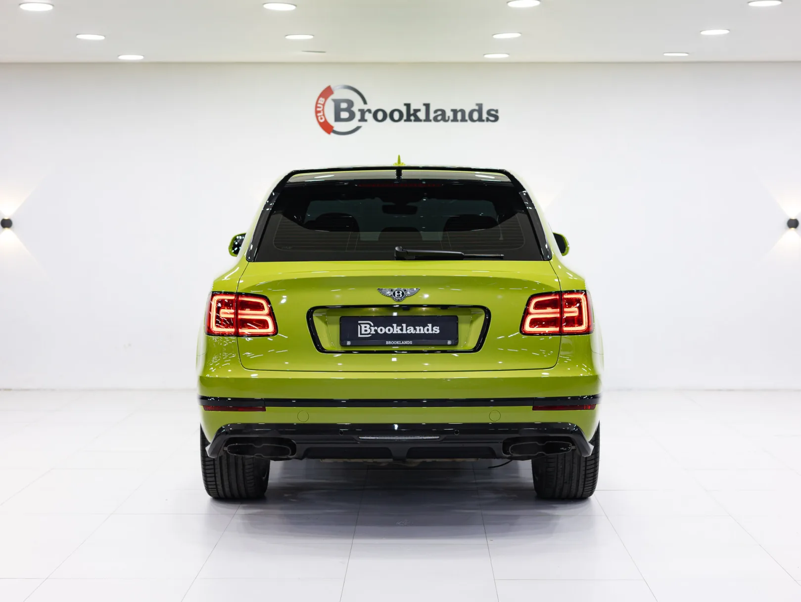 Bentley Bentayga Individual I, 2019 — экстерьер, фото 5