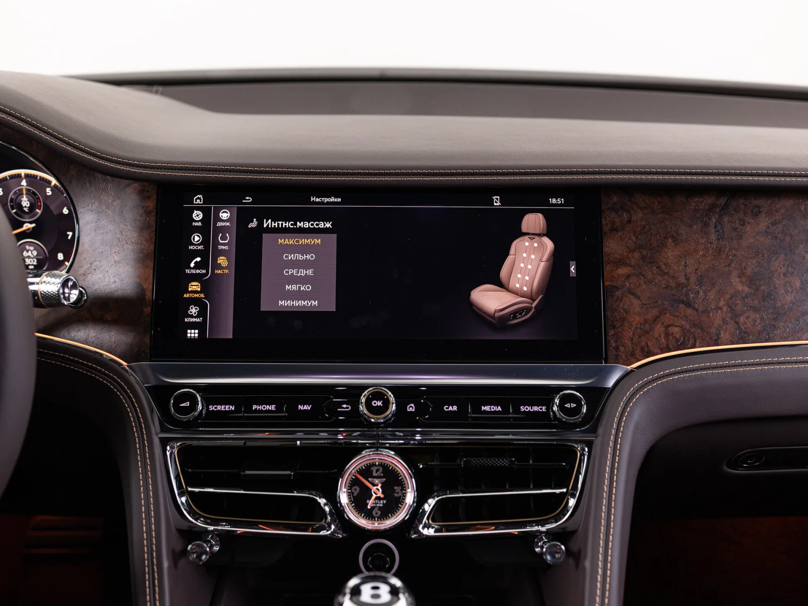 Bentley Flying Spur Individual III, 2022 — экстерьер, фото 24