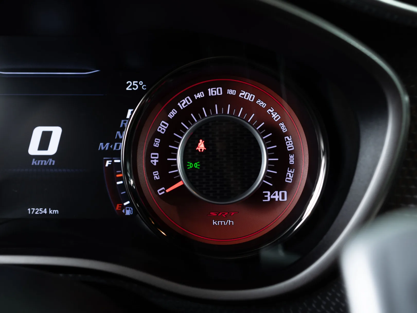 Dodge Challenger III Рестайлинг 2, 2022 — экстерьер, фото 20