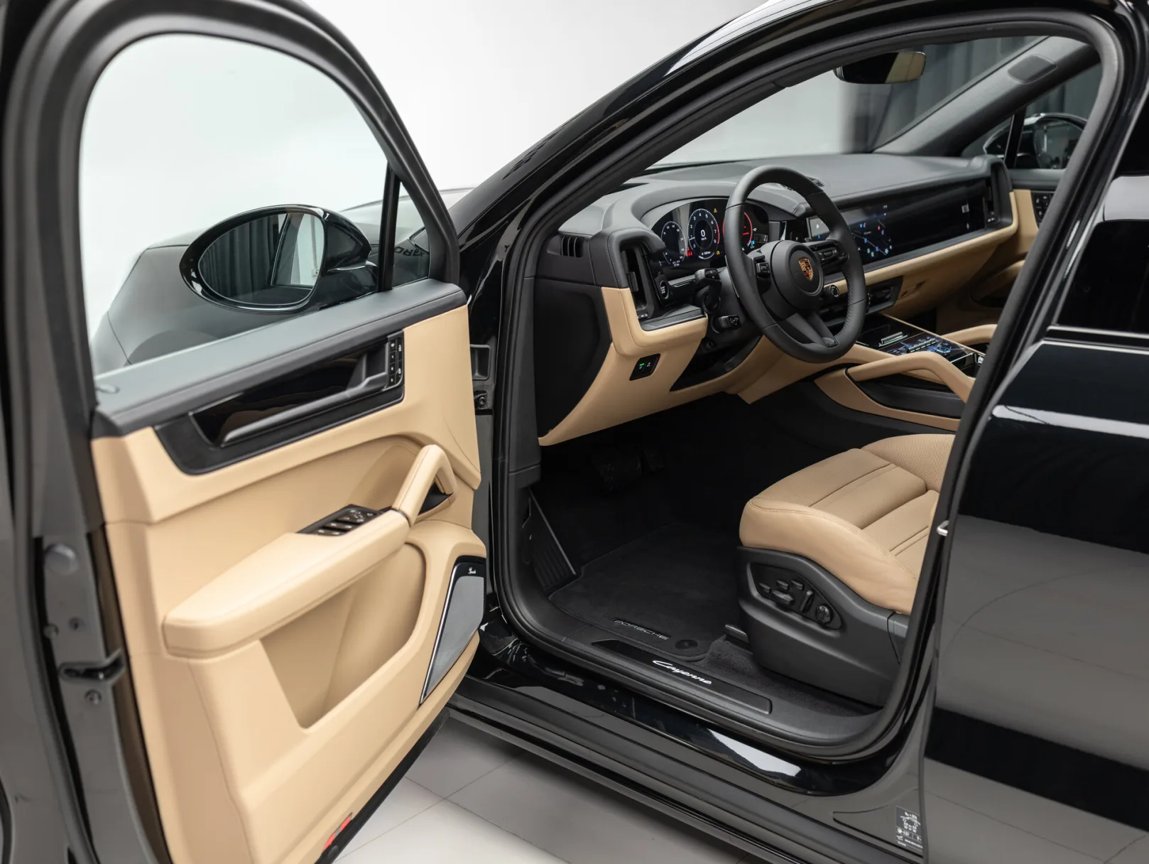 Porsche Cayenne Coupé III Рестайлинг, 2026 — экстерьер, фото 7