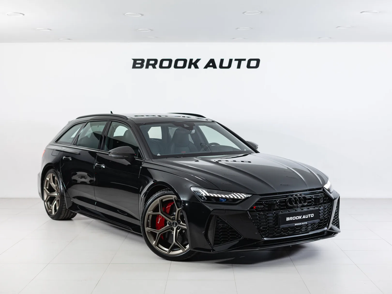 Audi RS 6 RS6 Avant performance IV (C8), 2025 — экстерьер, фото 3