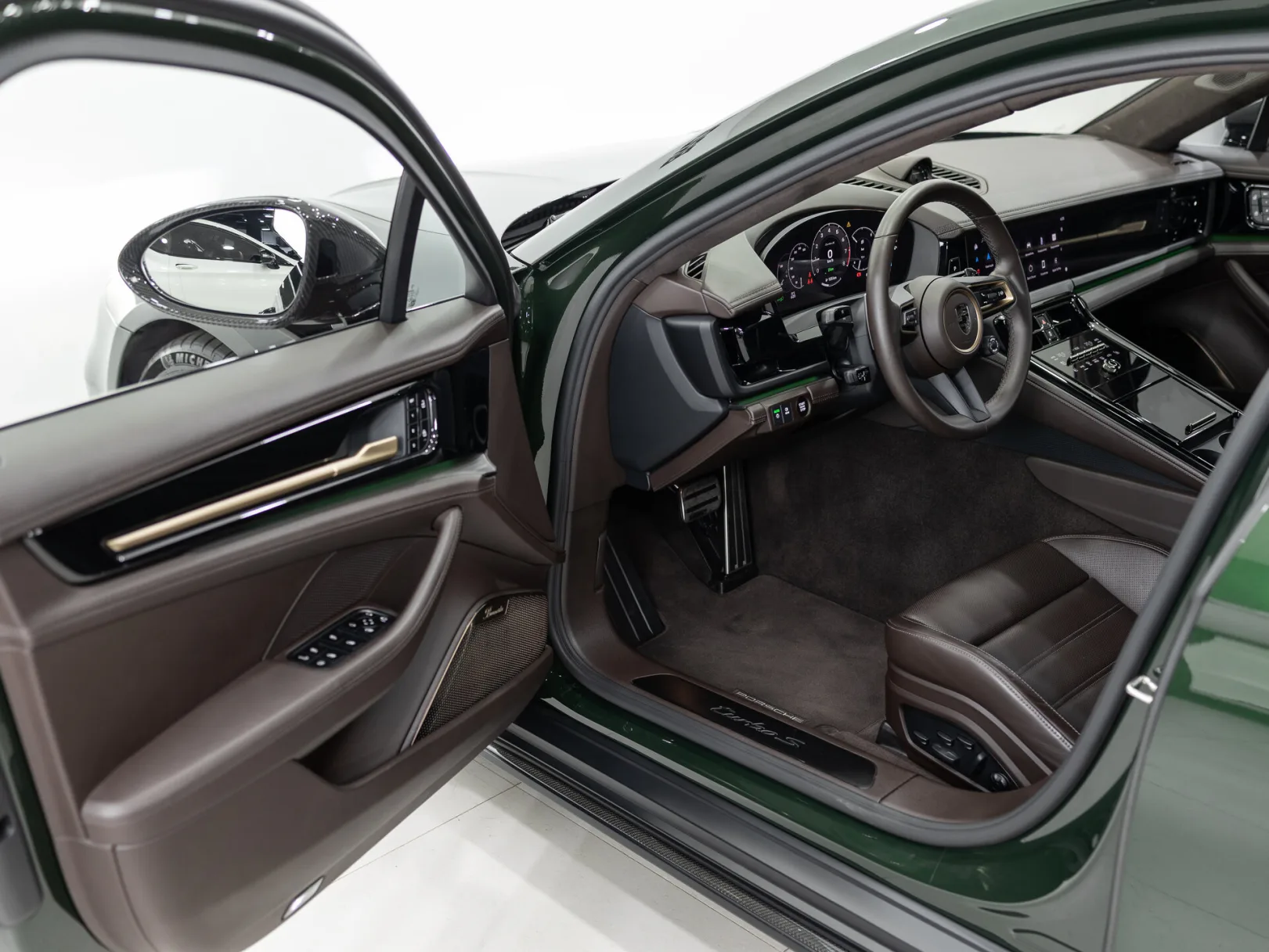 Porsche Panamera Turbo S E-Hybrid III, 2024 — экстерьер, фото 7