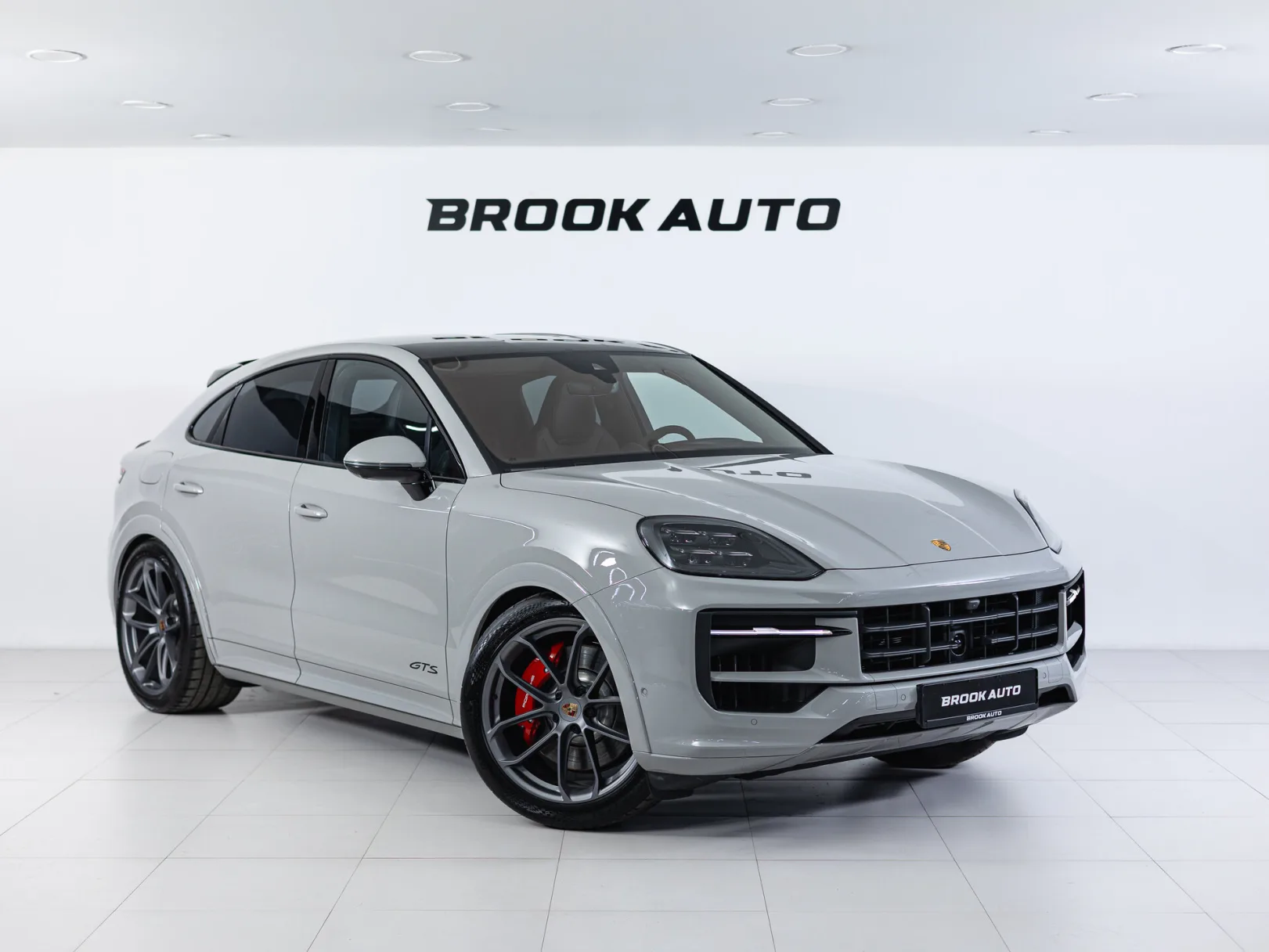 Porsche Cayenne GTS Coupé III Рестайлинг, 2025 — экстерьер, фото 3