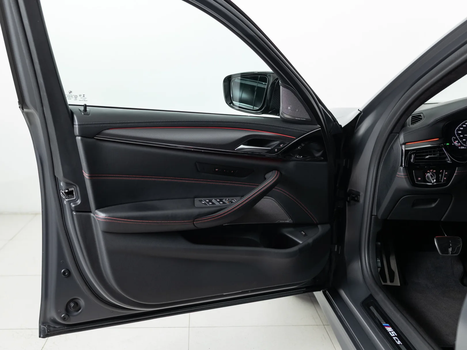 BMW M5 CS VI (F90) Рестайлинг, 2021 — экстерьер, фото 8