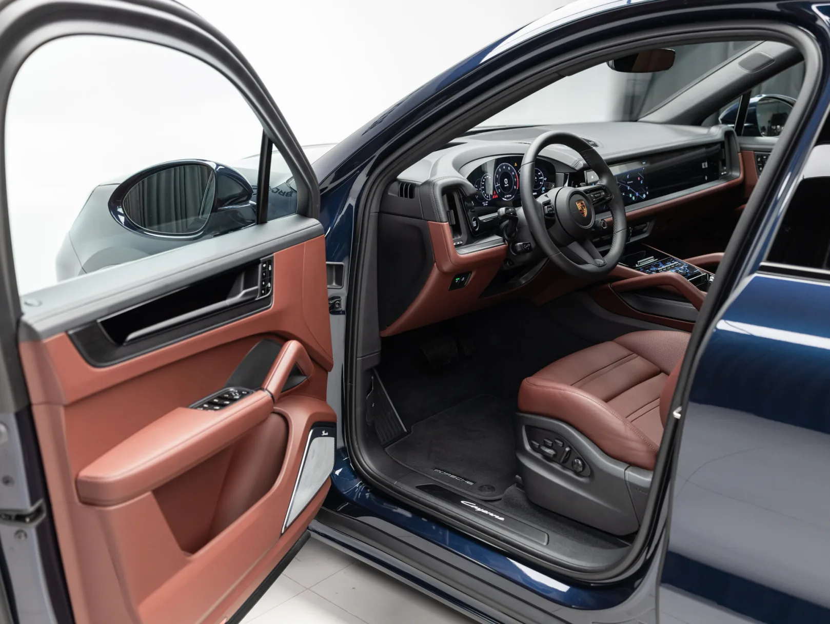 Porsche Cayenne Coupé III Рестайлинг, 2026 — экстерьер, фото 7