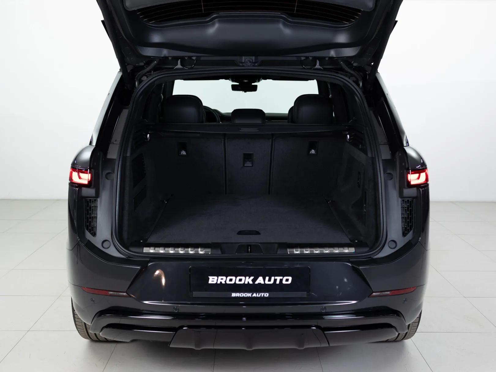 Land Rover Range Rover Sport Autobiography III, 2026 — экстерьер, фото 37