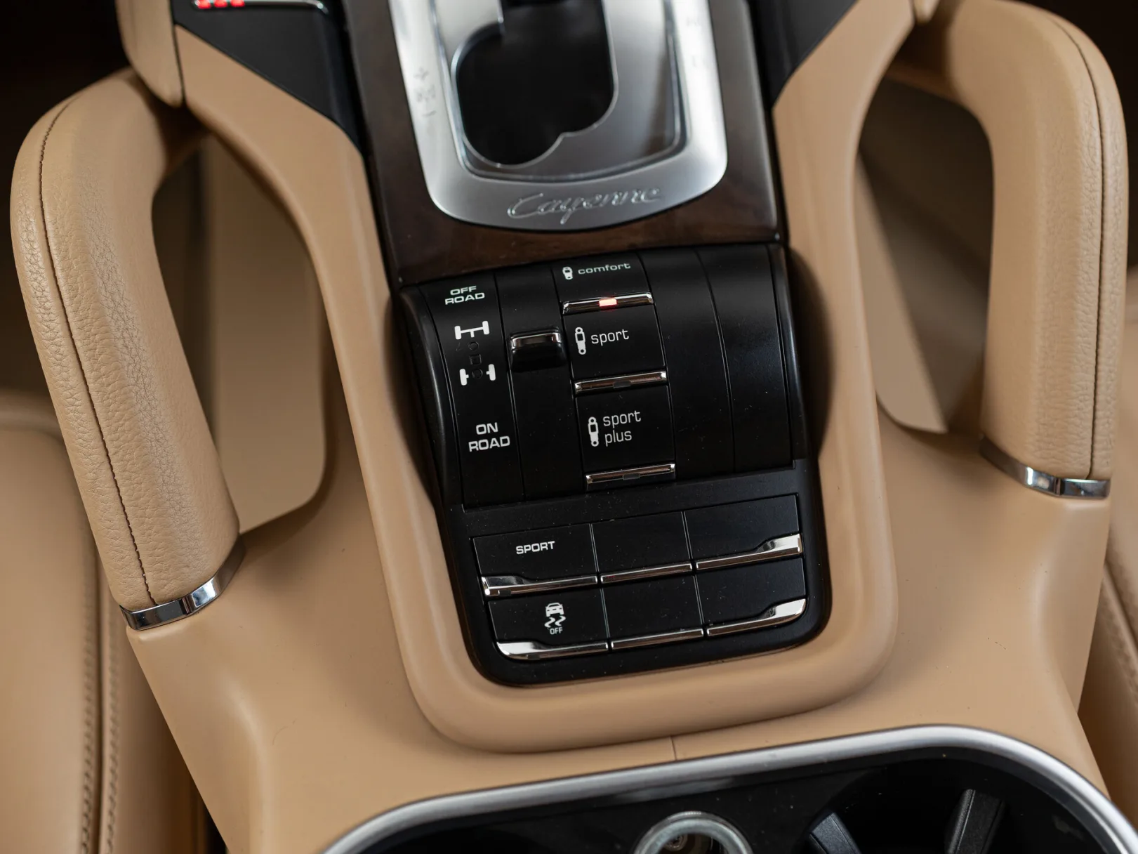 Porsche Cayenne Diesel Platinum Edition II Рестайлинг (958), 2016 — экстерьер, фото 18