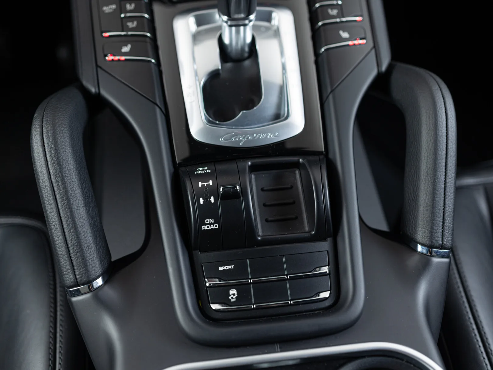 Porsche Cayenne Diesel Platinum Edition II Рестайлинг (958), 2017 — экстерьер, фото 18