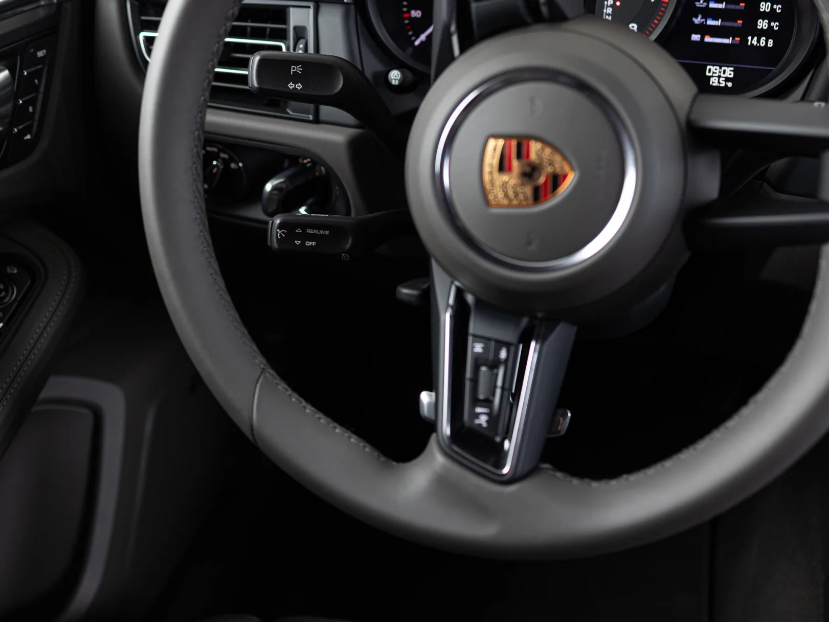 Porsche Macan Базовая I Рестайлинг 2, 2025 — экстерьер, фото 14