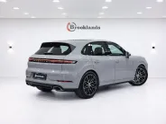 Porsche Cayenne Базовая III Рестайлинг, 2024 — экстерьер, фото 4