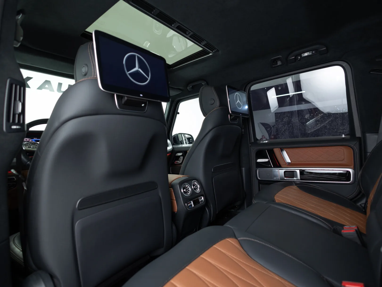 Mercedes-Benz G-Класс AMG G 63 II (W463), 2022 — экстерьер, фото 23