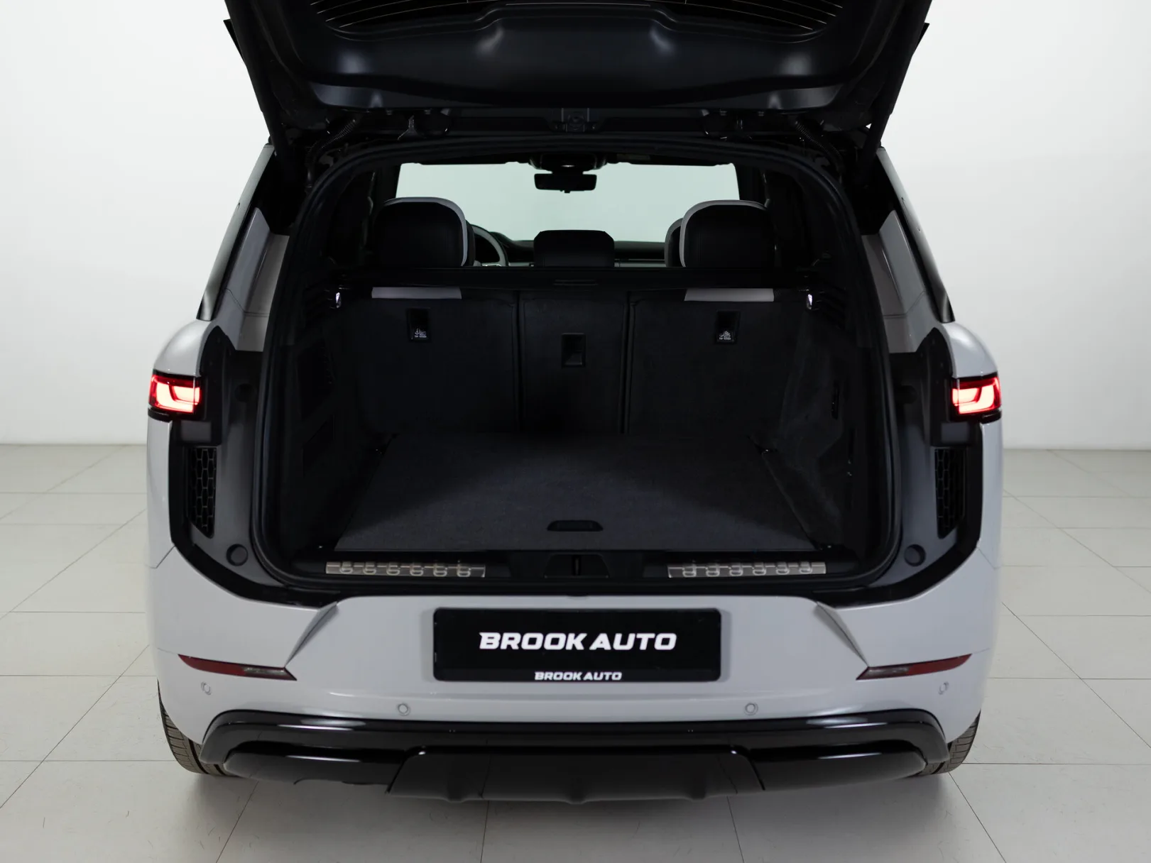 Land Rover Range Rover Sport Autobiography III, 2026 — экстерьер, фото 35