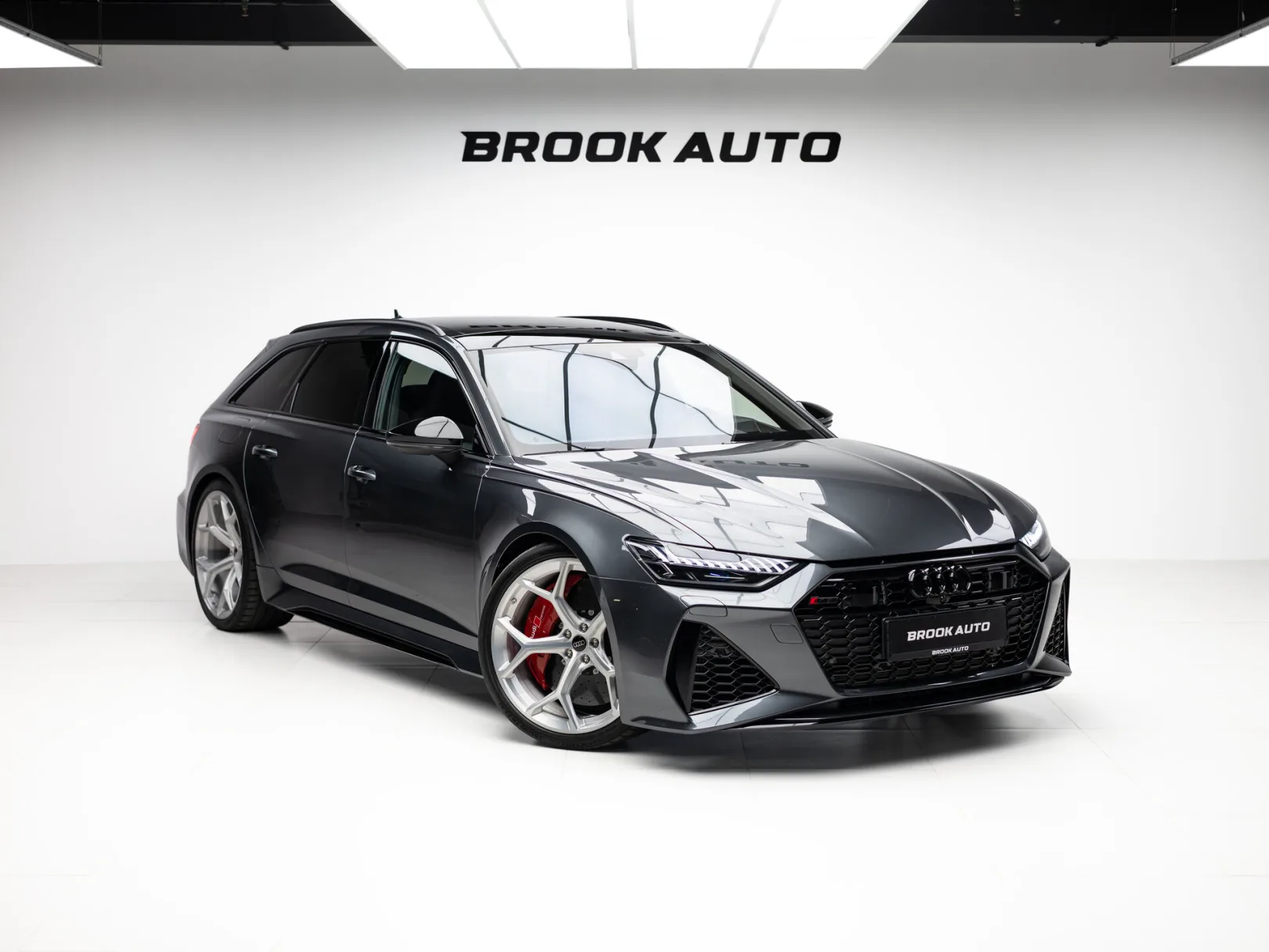Audi RS 6 RS6 Avant performance IV (C8), 2025 — экстерьер, фото 3