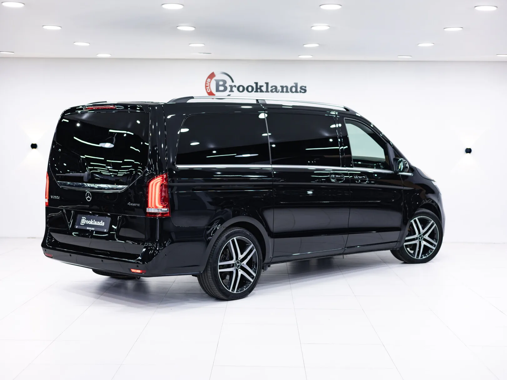 Mercedes-Benz V-Класс VIP III (W447) Рестайлинг, 2020 — экстерьер, фото 5