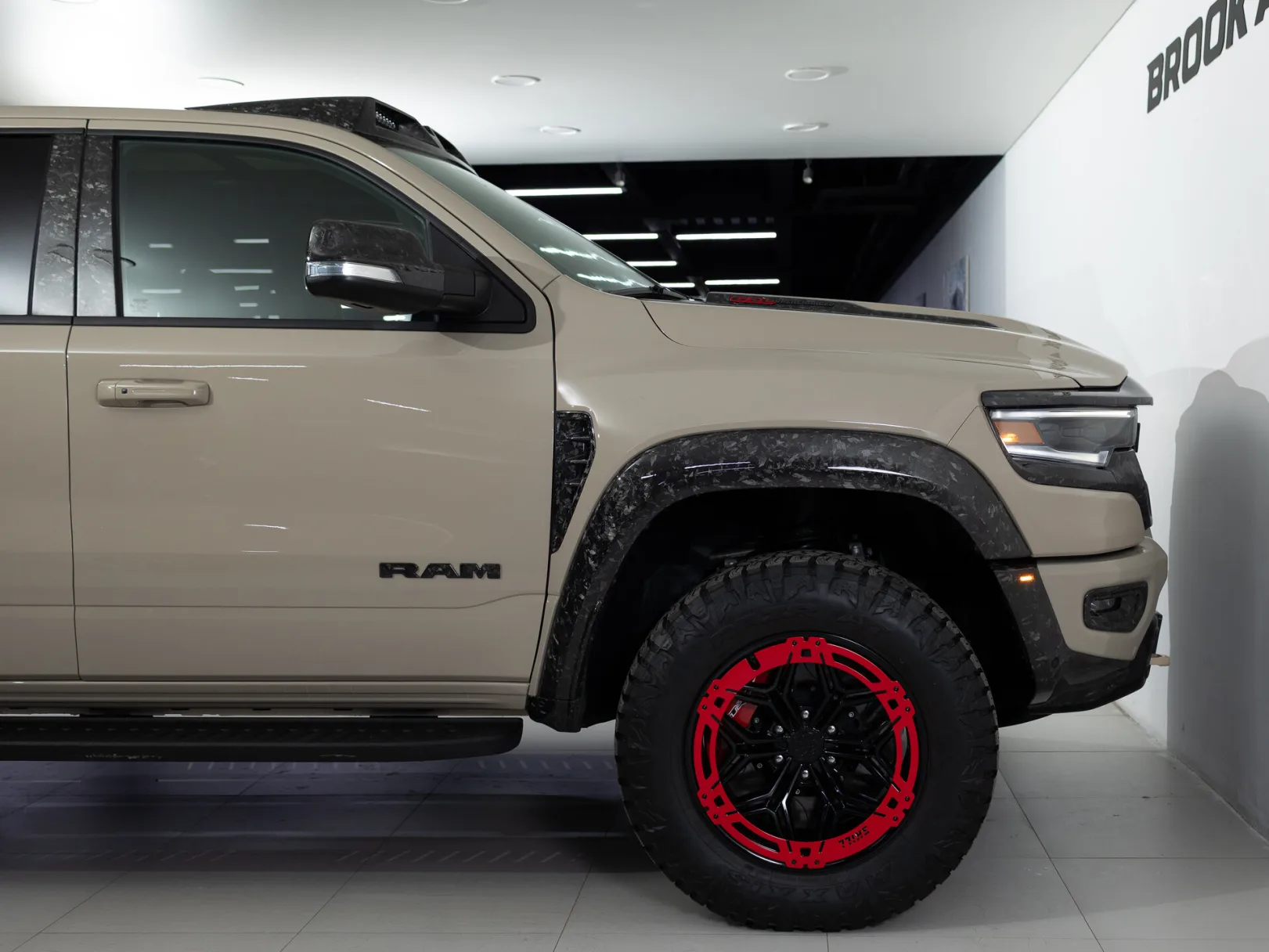 Ram 1500 TRX V, 2022 — экстерьер, фото 39