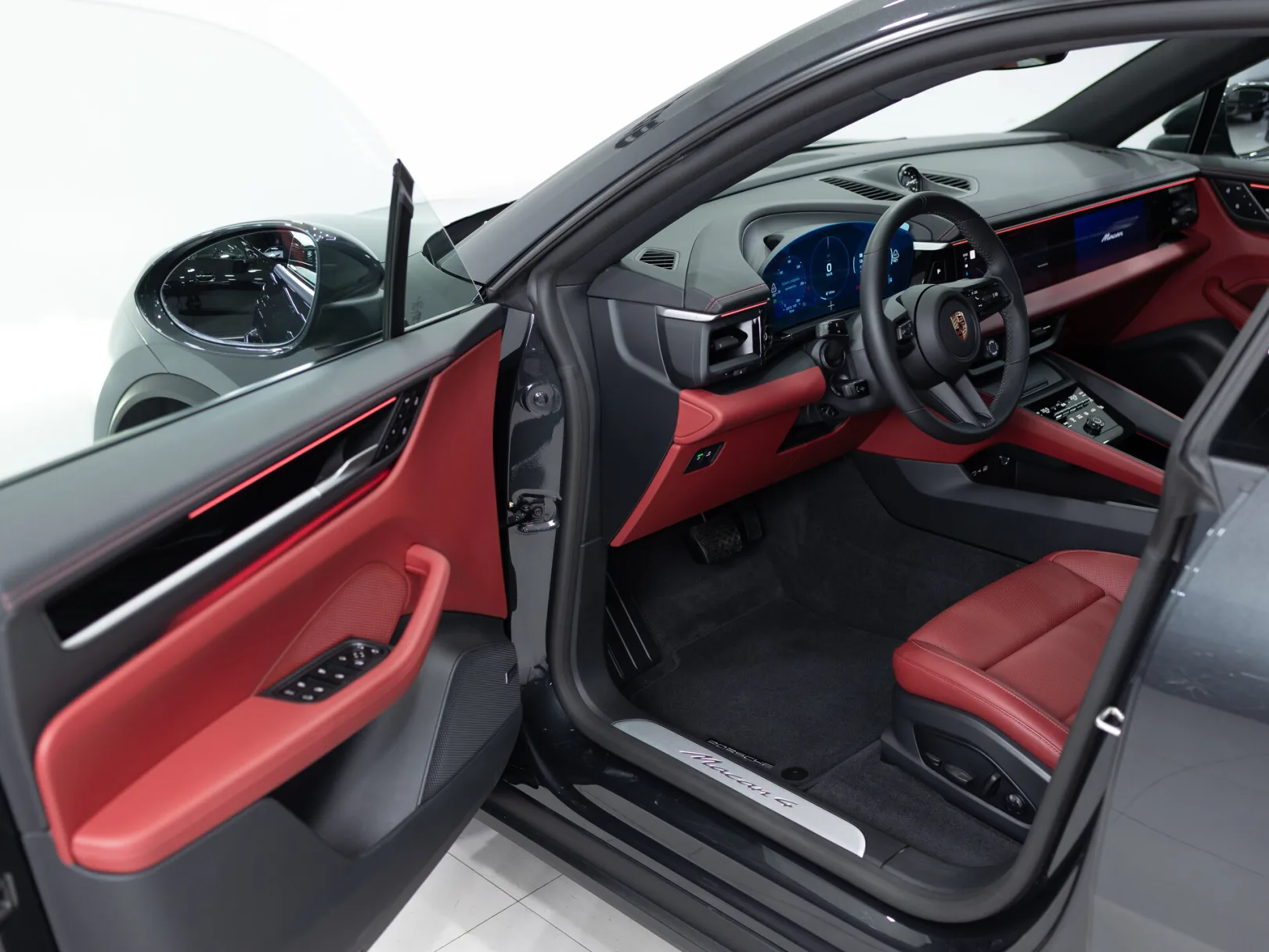 Porsche Macan 4 Electric II, 2025 — экстерьер, фото 8